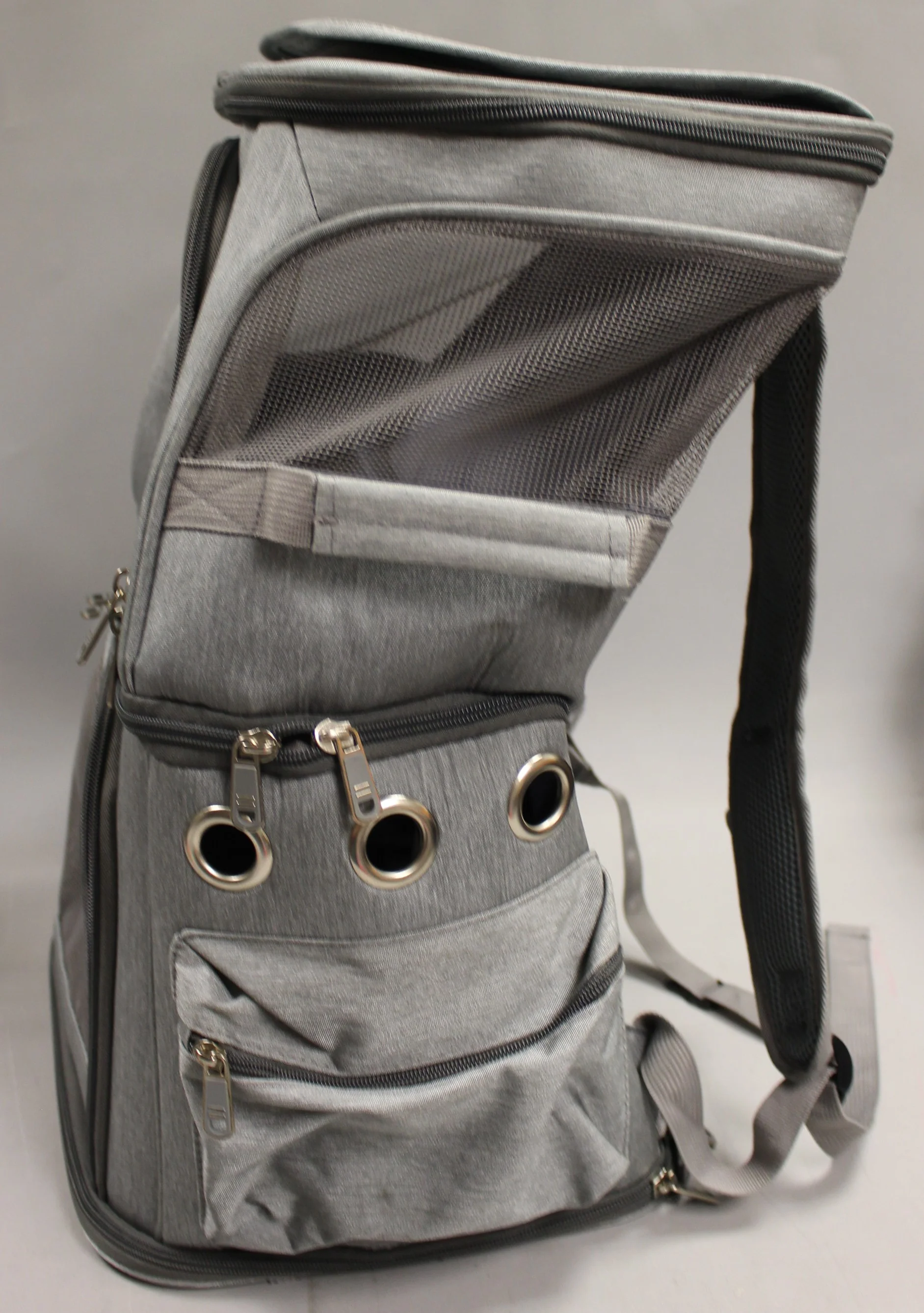 2-In-1 Double Pet Cat Carrier Backpack - Portable Travel - Gray - Used - Image 4