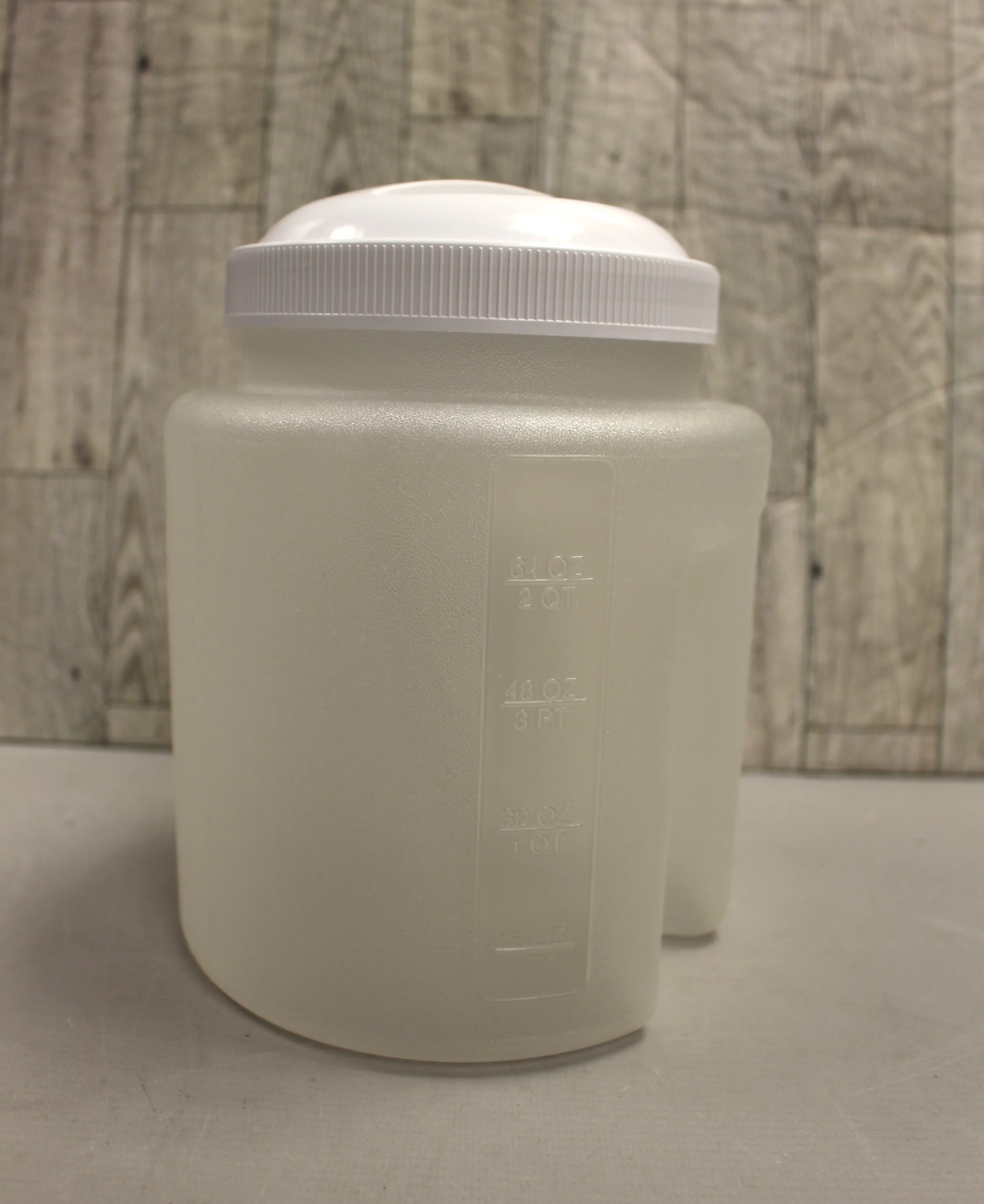 2 Quart Twist Top Food Storage - 8 cups - Used - Image 4