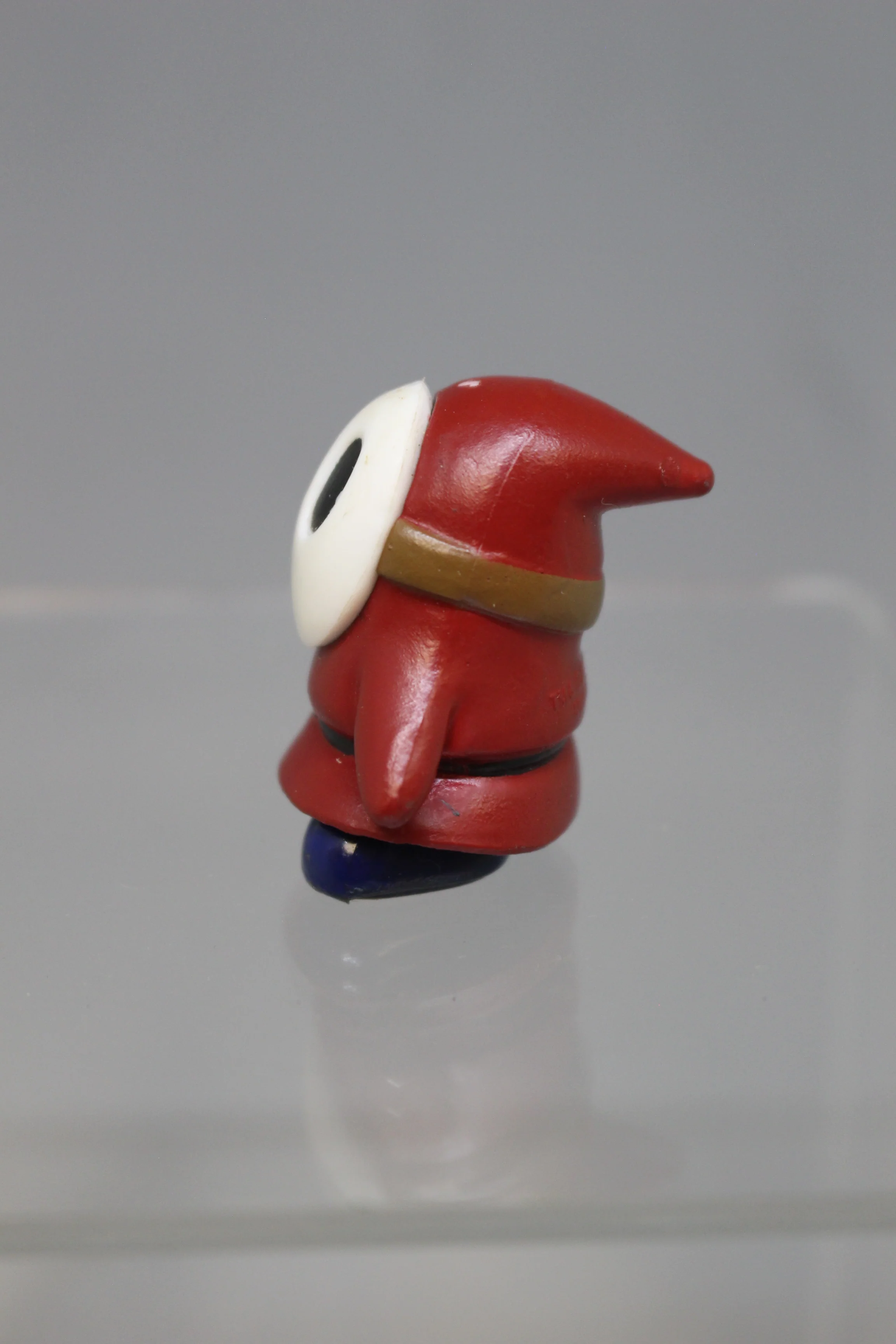 2007 Nintendo Super Mario Brothers Shy Guy 1.25" Action Toy - Used - Image 5