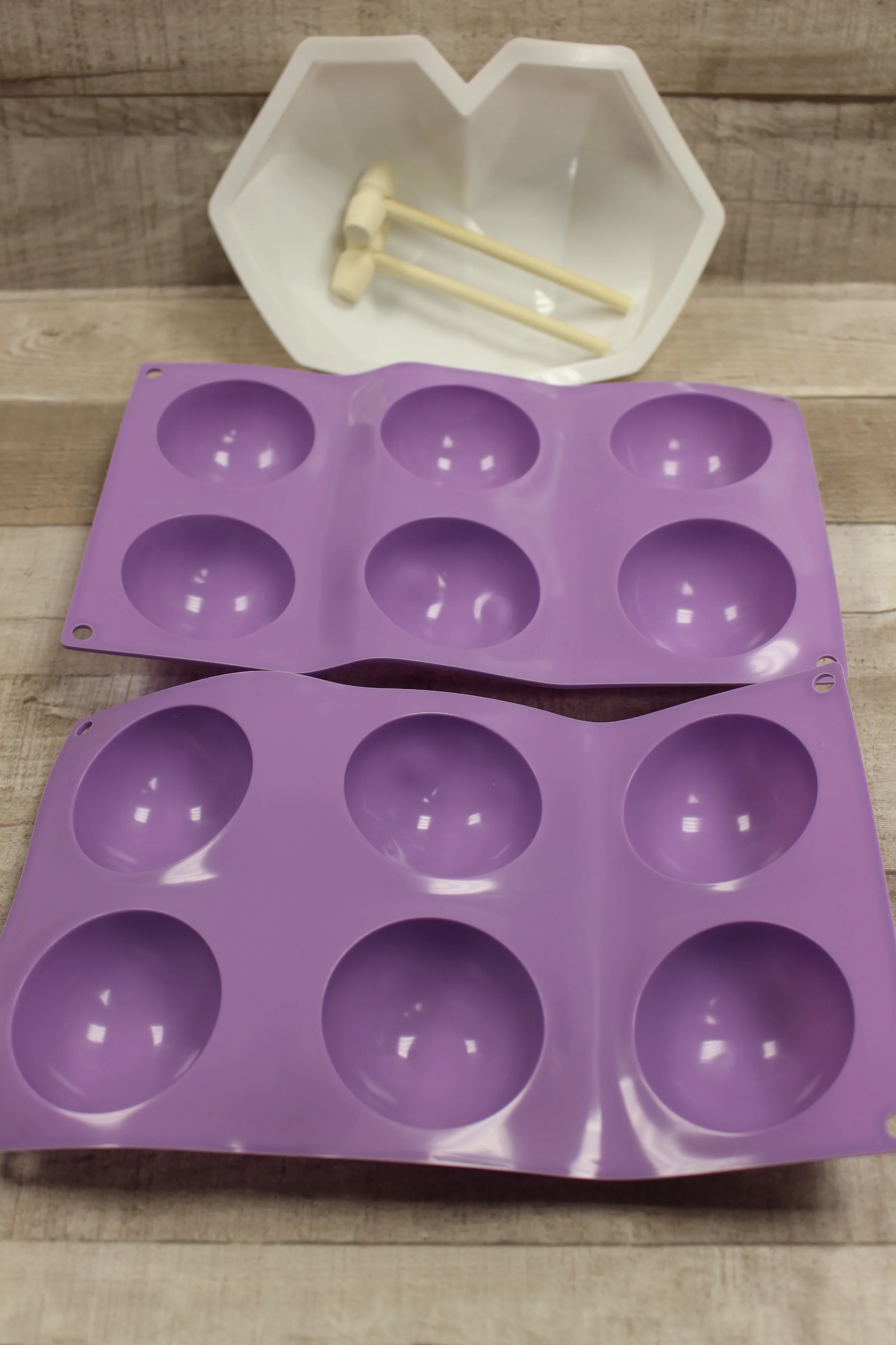 6-Hole Spherical Silicone Kitchen Chocolate Candy Mold With Hammer -Purple -New