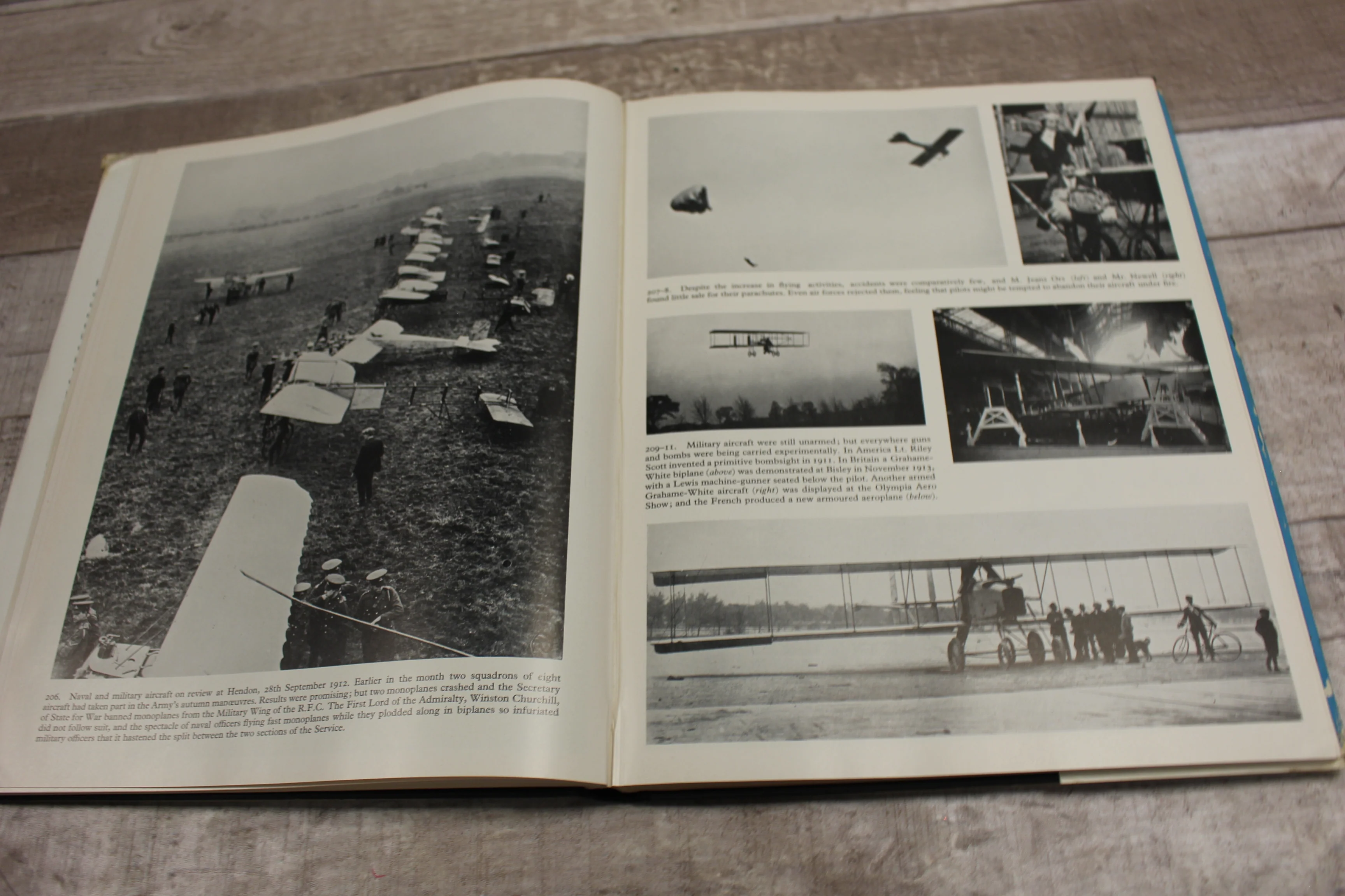 A Picture History of Flight - John W.R. Taylor - Used - Image 5