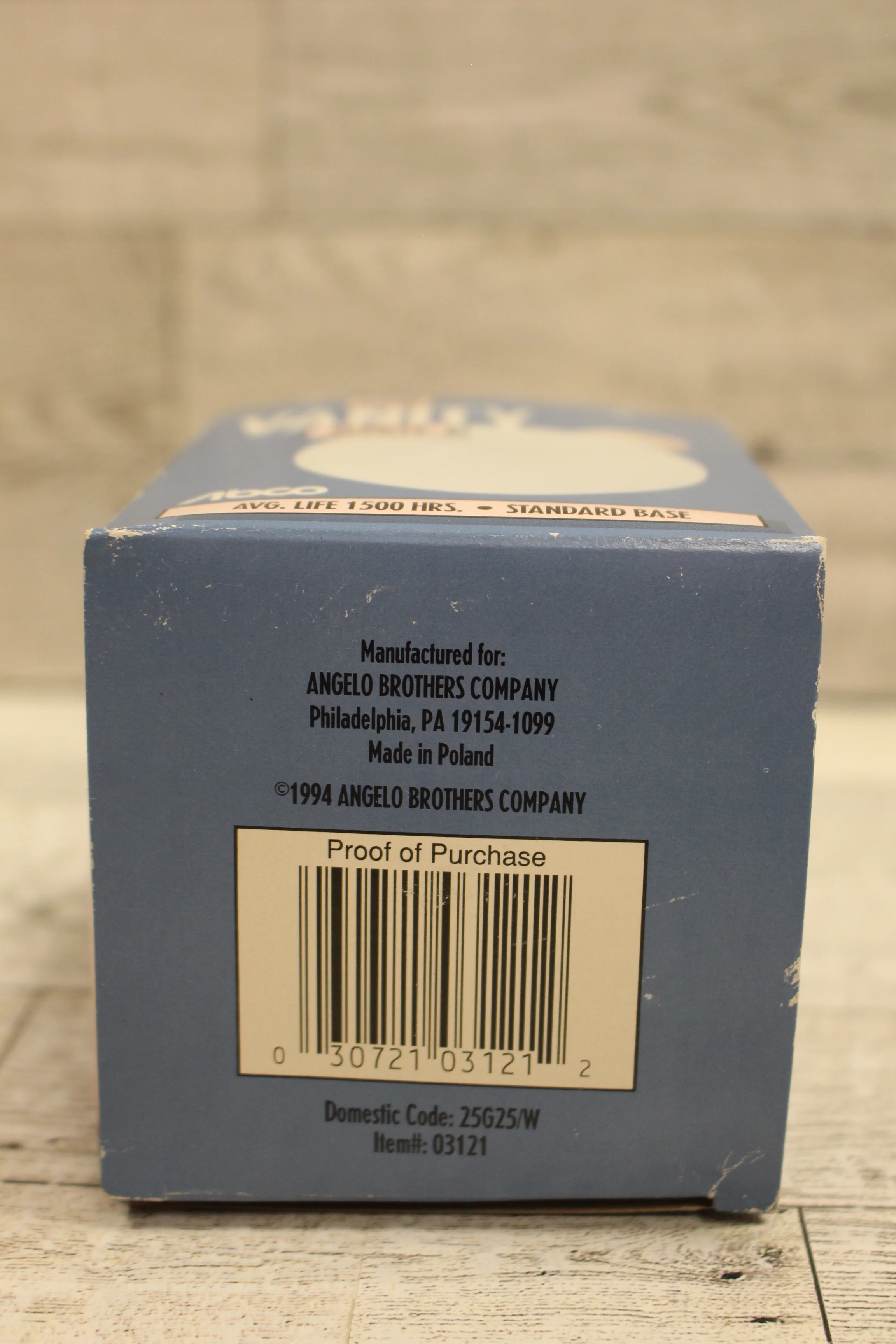 Abco 25W Vanity White Light Bulb - Standard Base - 03121 - New - Image 3