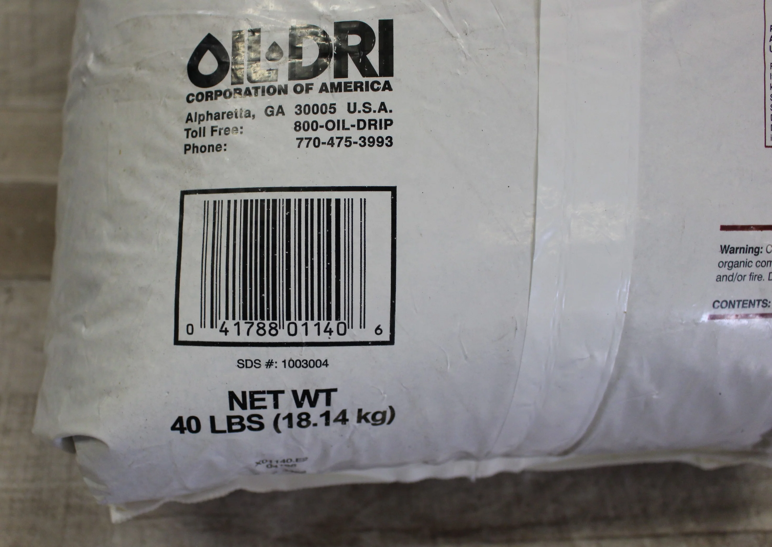 Absorbs-It All-Purpose Absorbent - 40 lbs - Ideal for Oil & Grease - New - Image 3