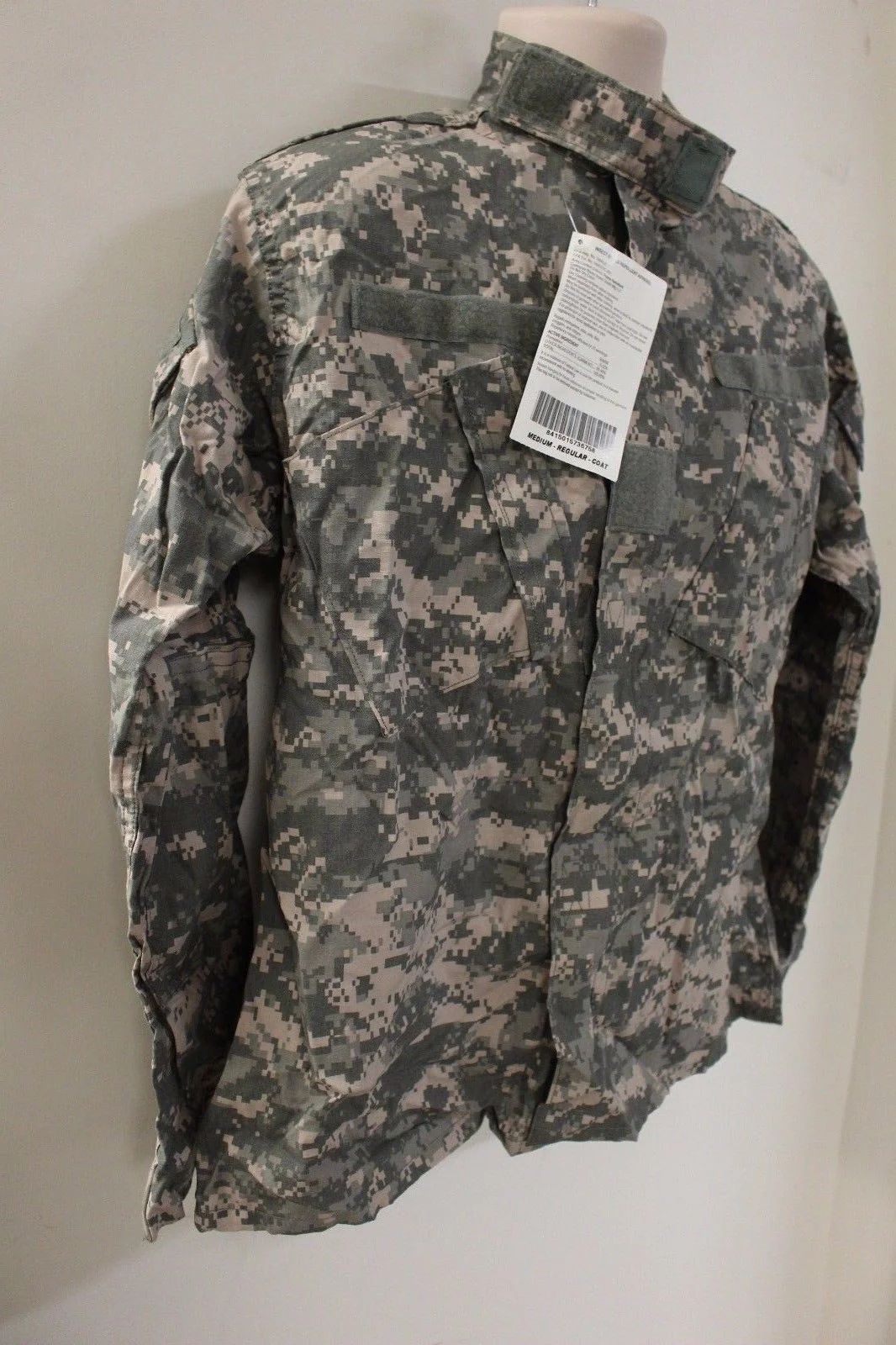 ACU Army Combat Coat - Medium-Regular - 8415-01-573-6758 - New - Image 2