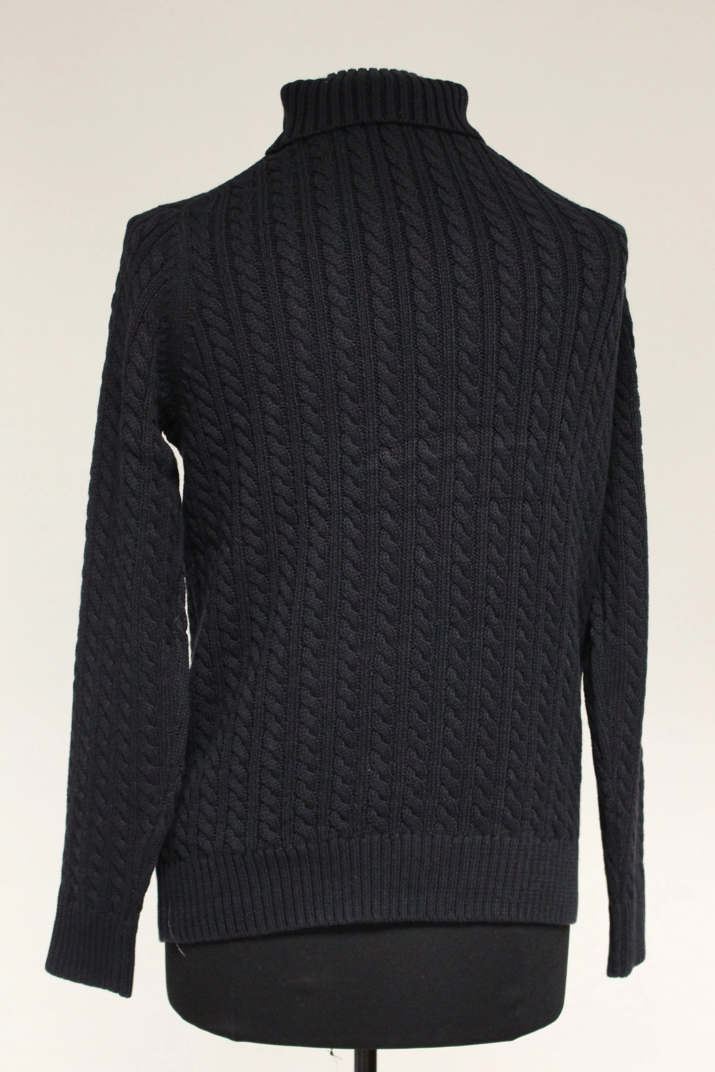 Amazon Essentials Women's Fisherman Cable Turtleneck Sweater, Black, Small, New - Image 2