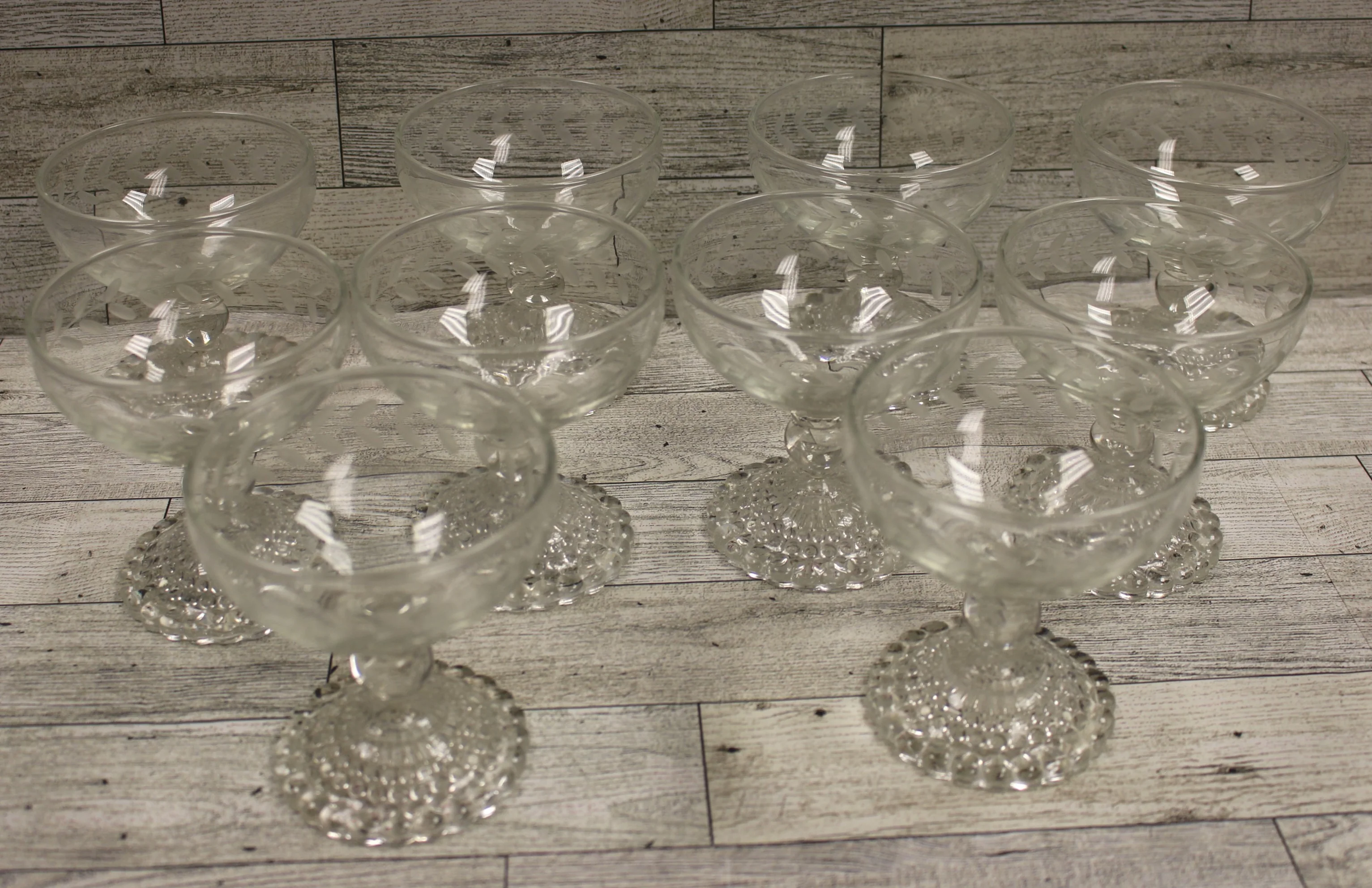 Anchor Hocking Bubble Footed Champagne Sherbet Etched Leaves Glasses - Set of 10 - Image 4