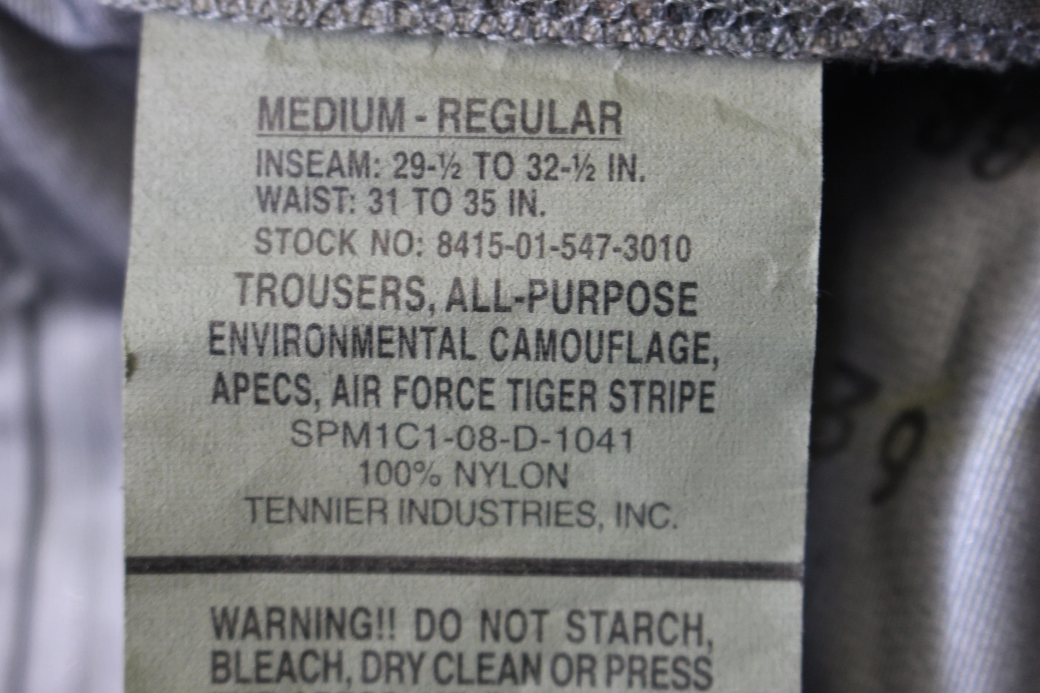 APECS All Purpose Environmental Trousers - Med Short - 8415-01-547-3008 - Used - Image 4