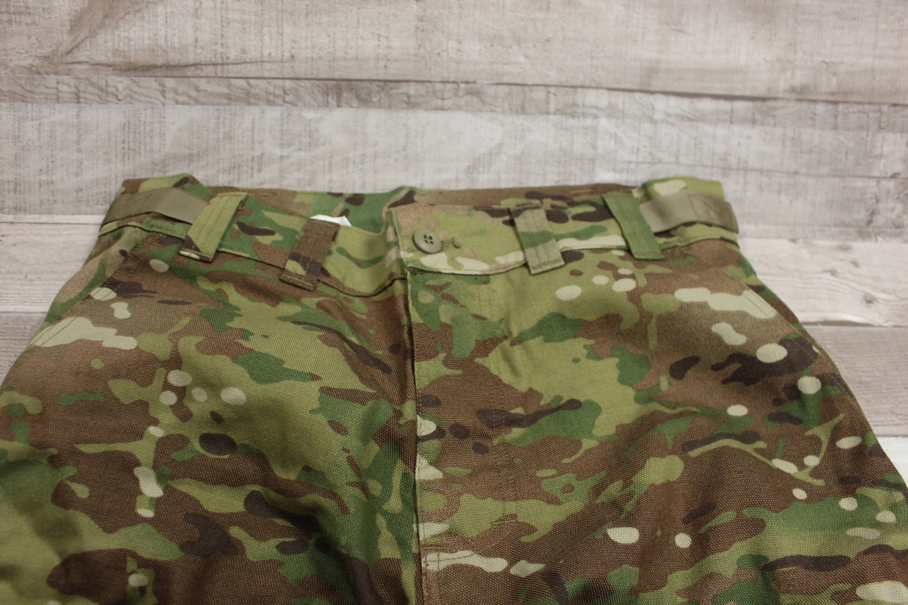 Army Multicam Combat Pants W/O Knee Inserts - Med Reg - 8415-01-F01-2832 - Used - Image 3