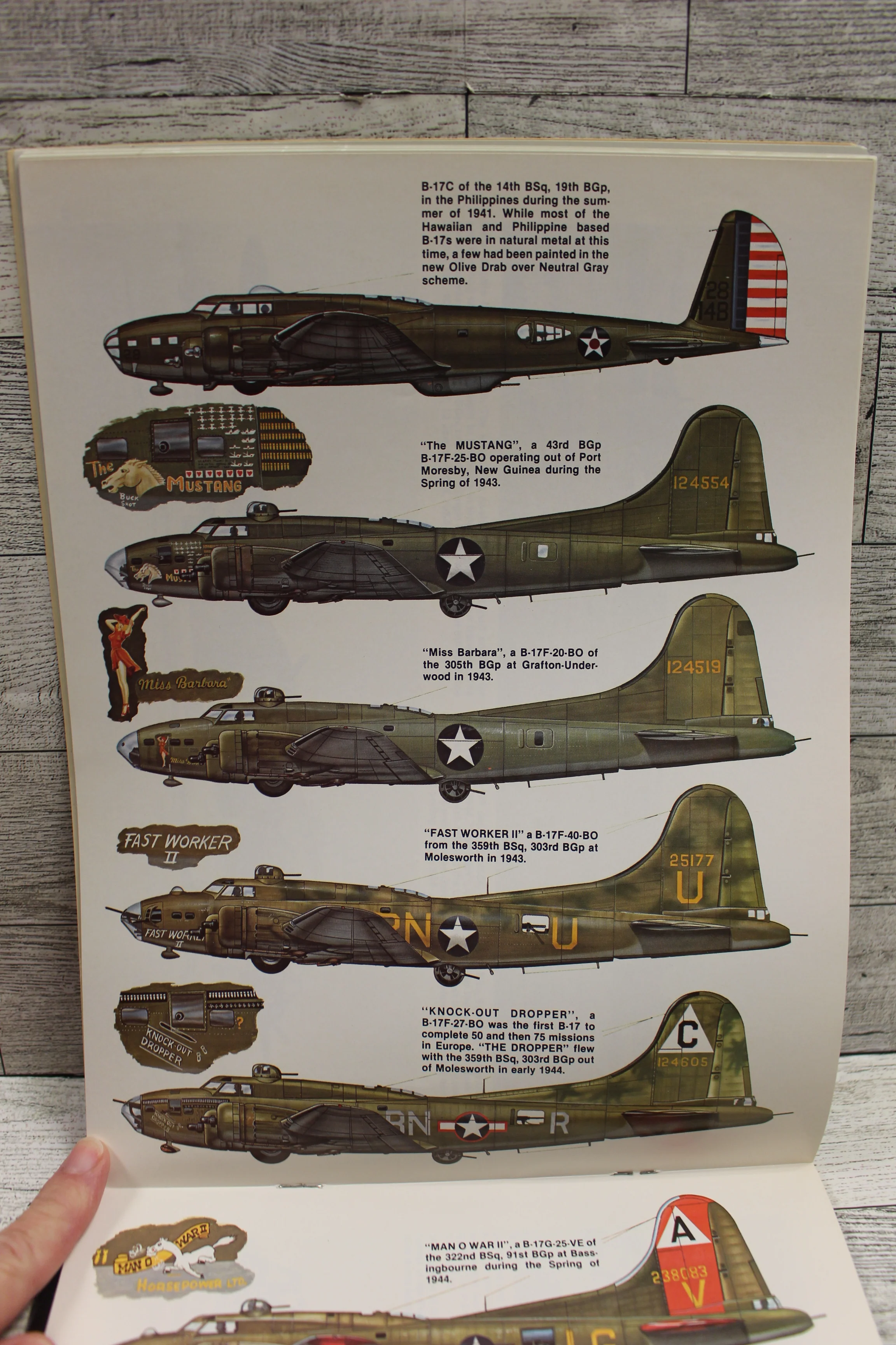 B-17 In Action - Aircraft Number 63 - Squadron/Signal Publications - Used - Image 3