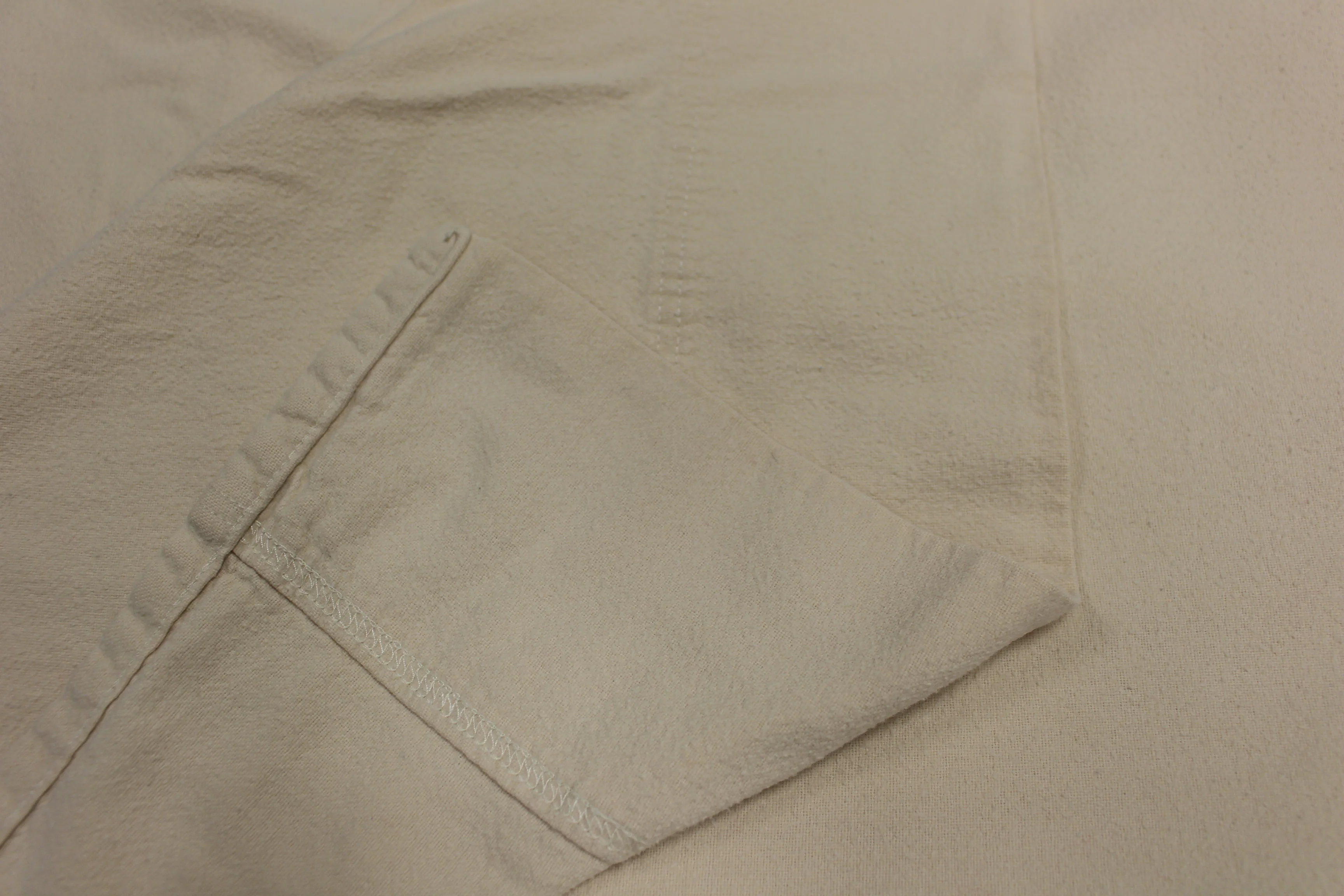 Bare Home Cotton Flannel Flat Sheet with 4 pillowcases - Used - Image 4