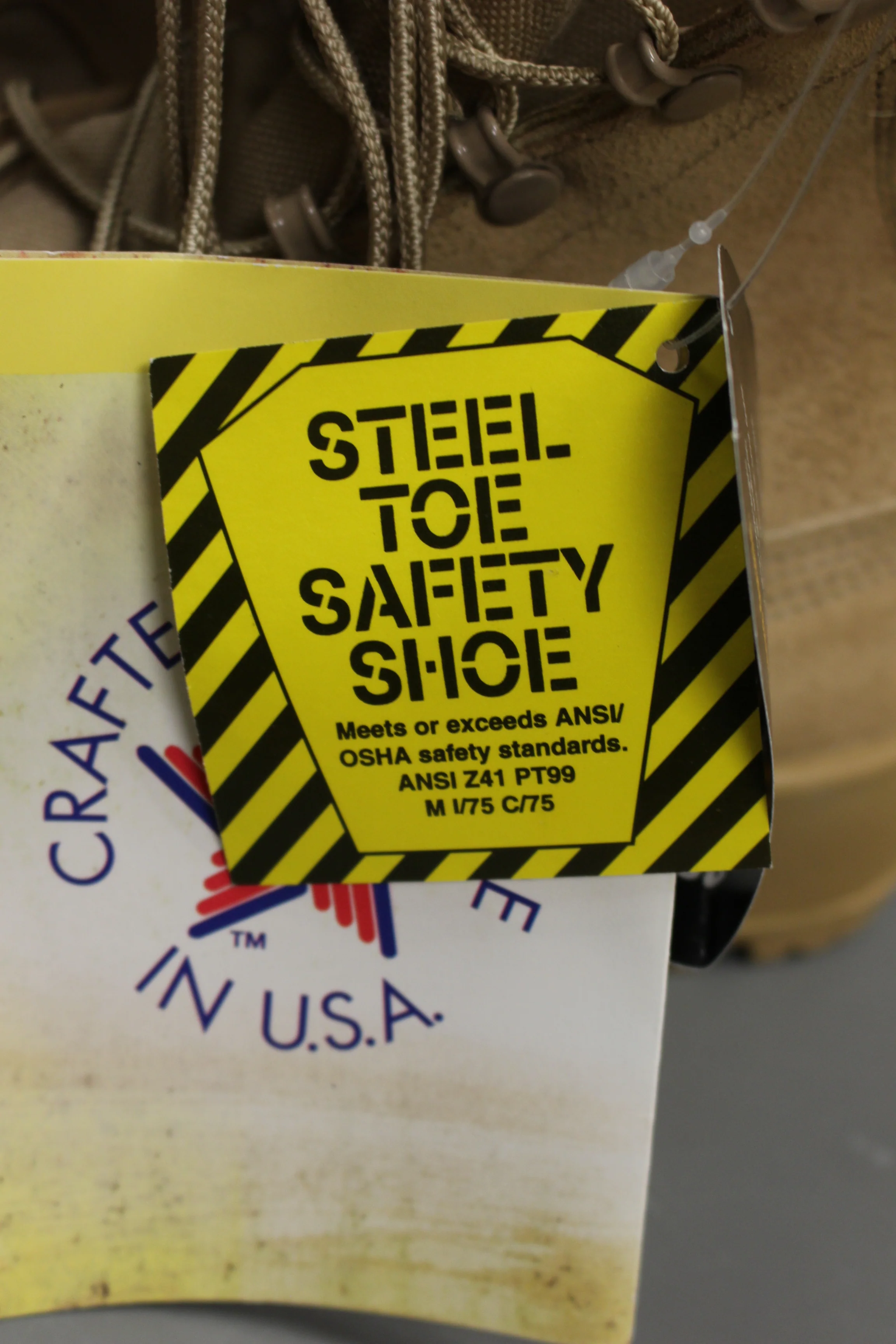 Belleville Steel Toe Safety Boot, Size: 5.5 R, Color: Tan, NEW! - Image 3