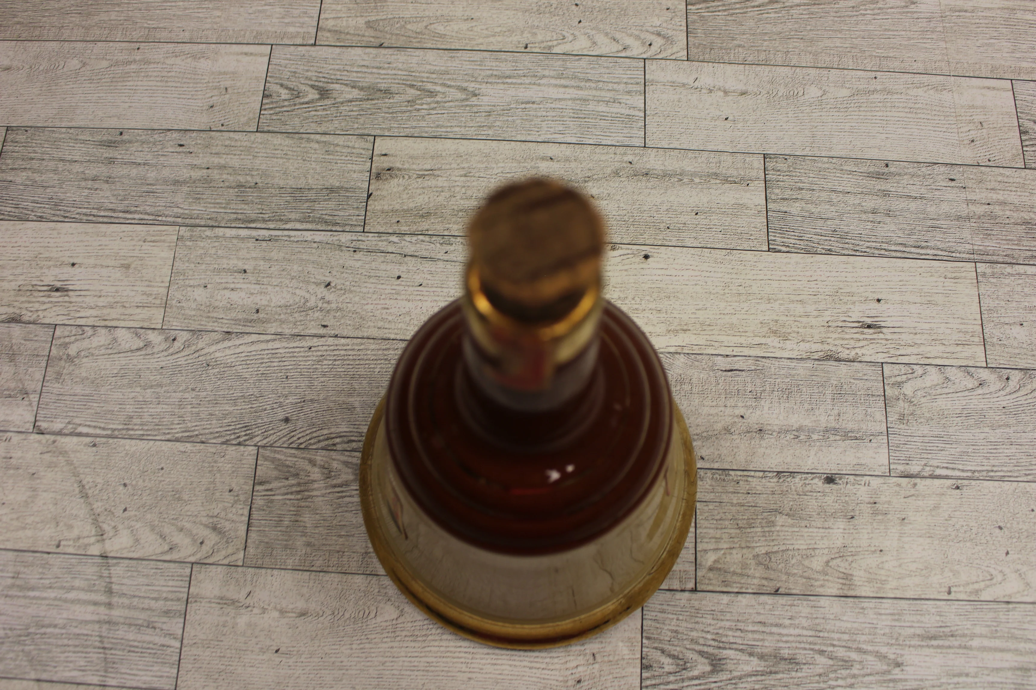 Bell's Blended Scotch Whisky Bottle/Decanter - Empty - Used - Image 11