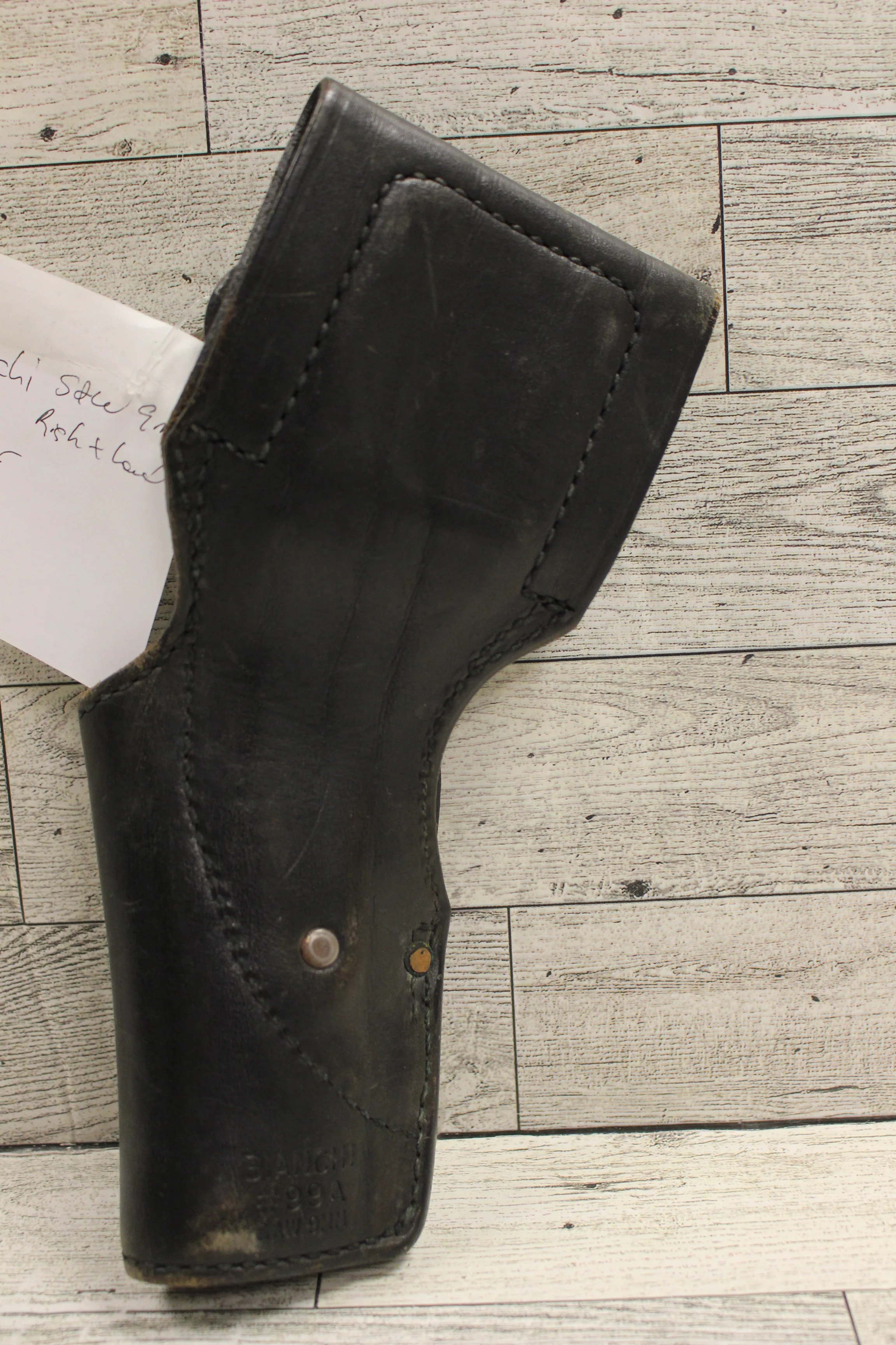 Bianchi S&W 9mm #99A Right Hand Holster - Used - Image 2