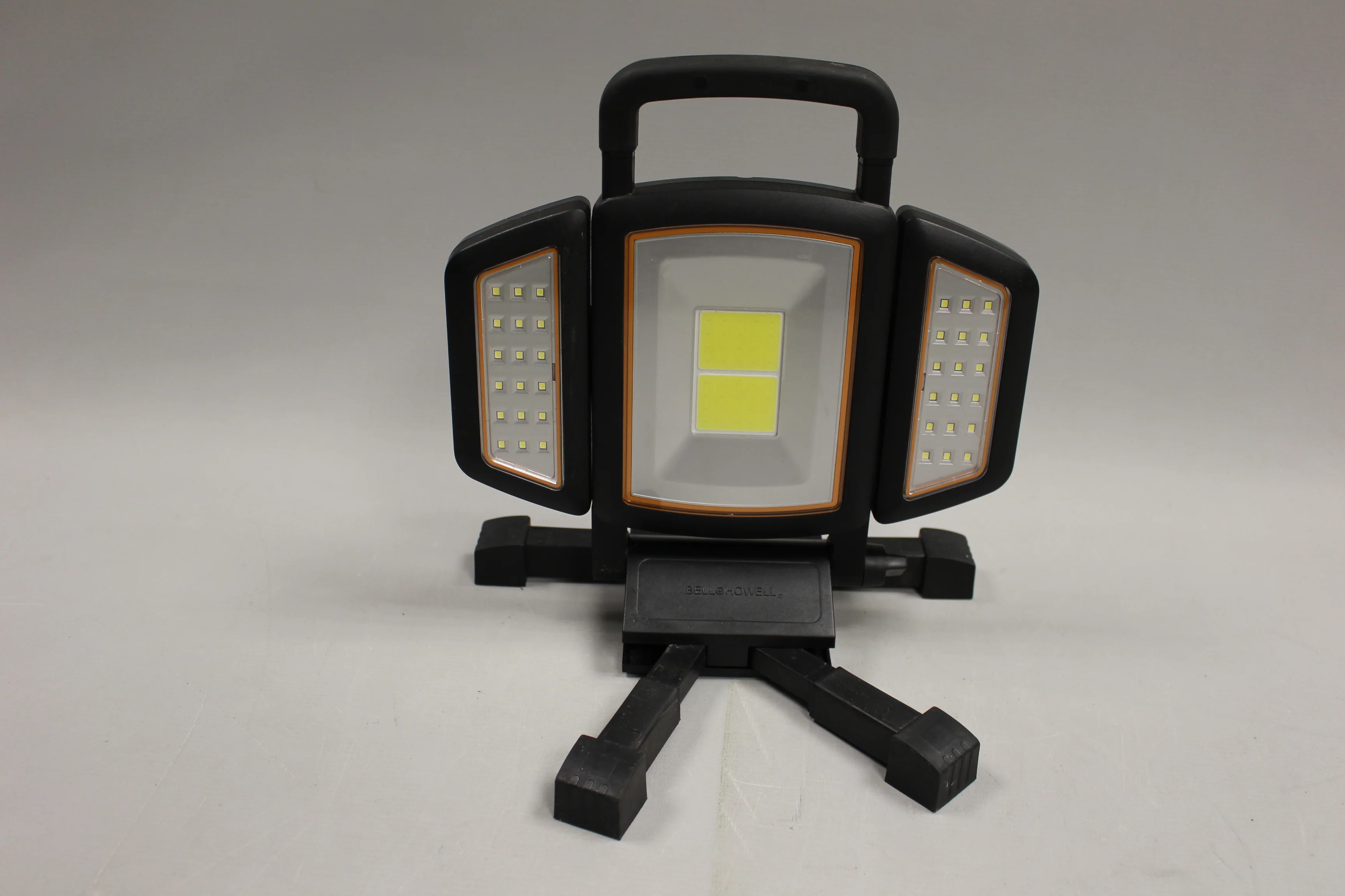 Bionic Rechargeable Work Light - 1500 Lumens - Used - Image 4