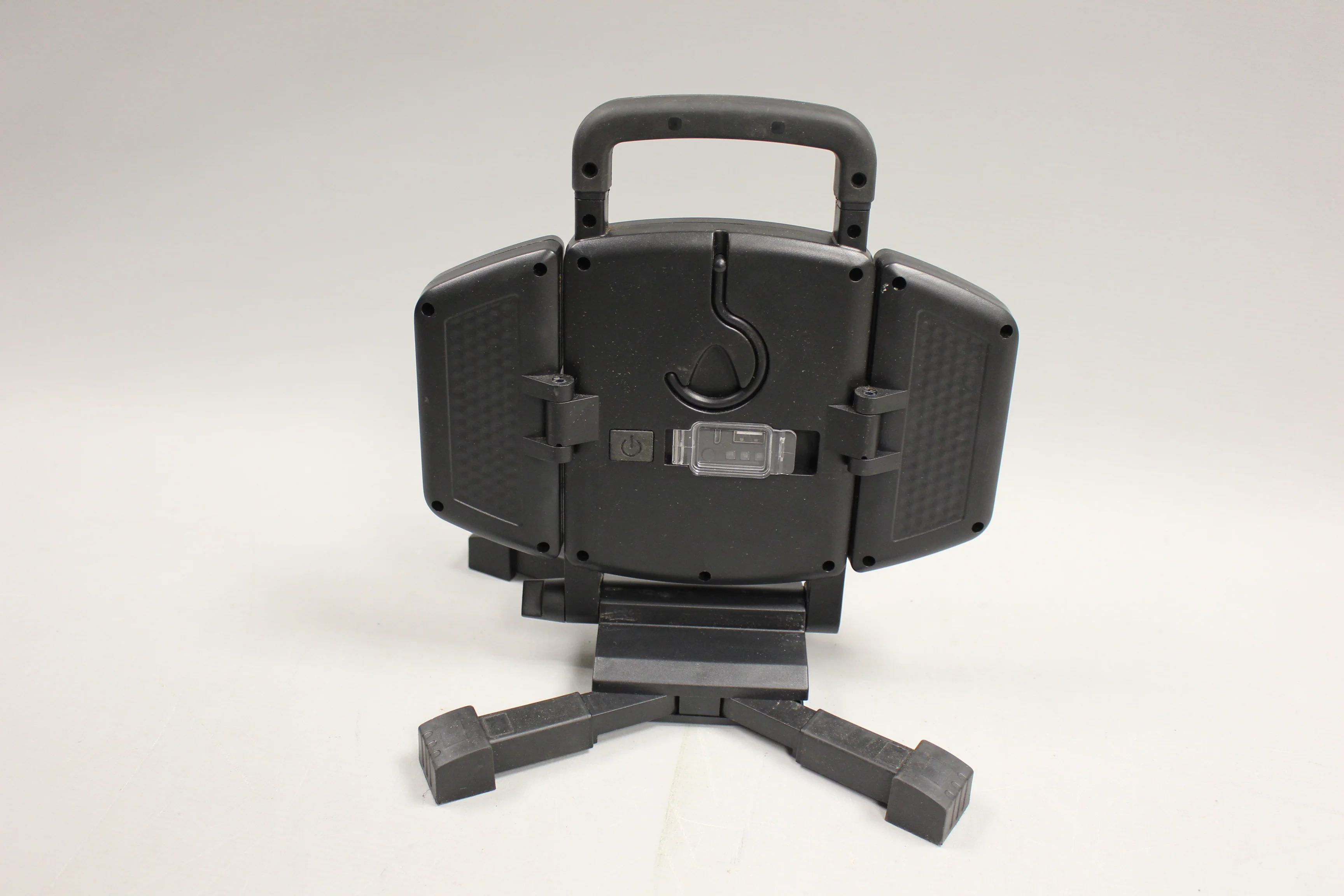 Bionic Rechargeable Work Light - 1500 Lumens - Used - Image 5