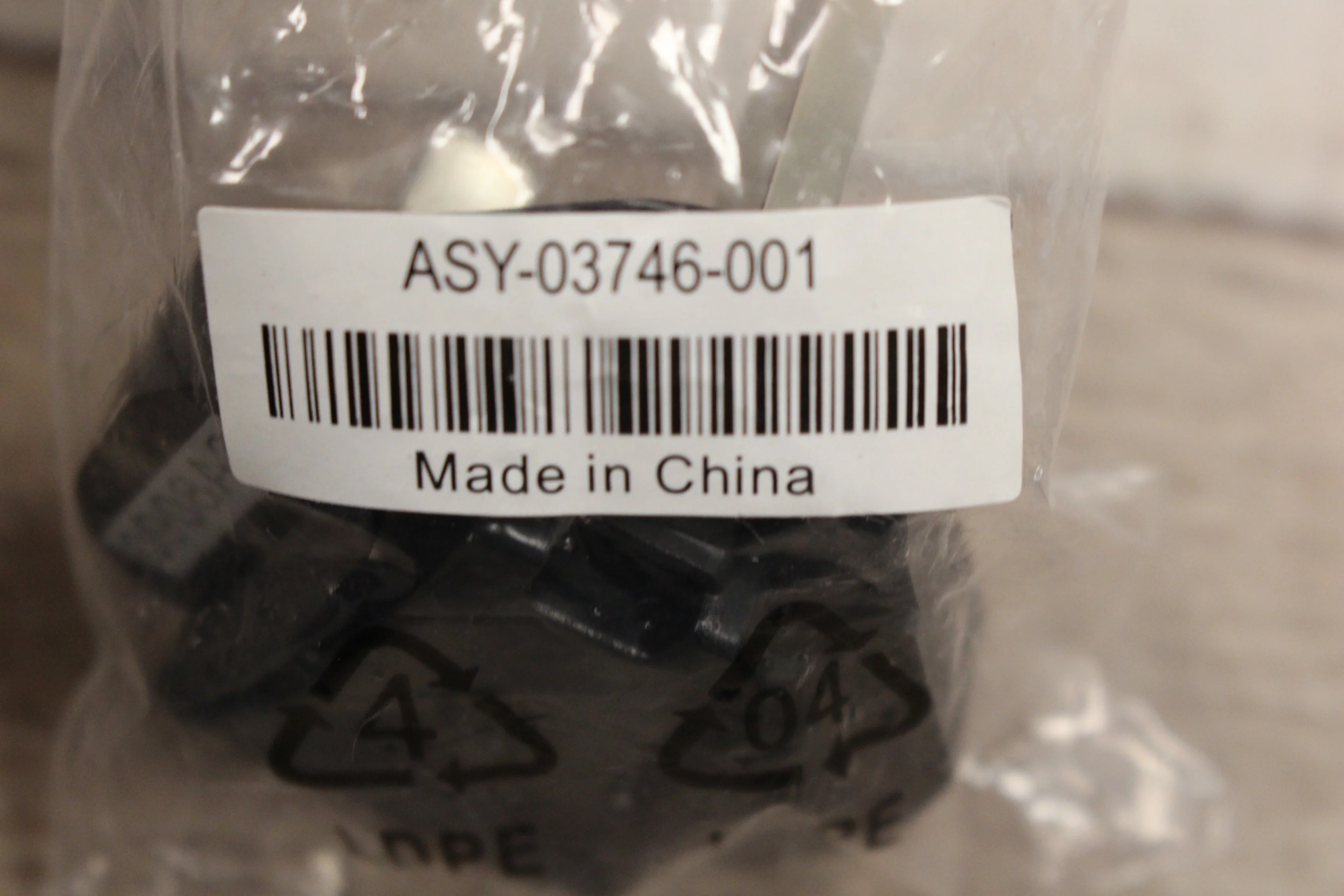 Blackberry ASY-03746-001 UK Outlet Adapter Clip Plug, New! - Image 2