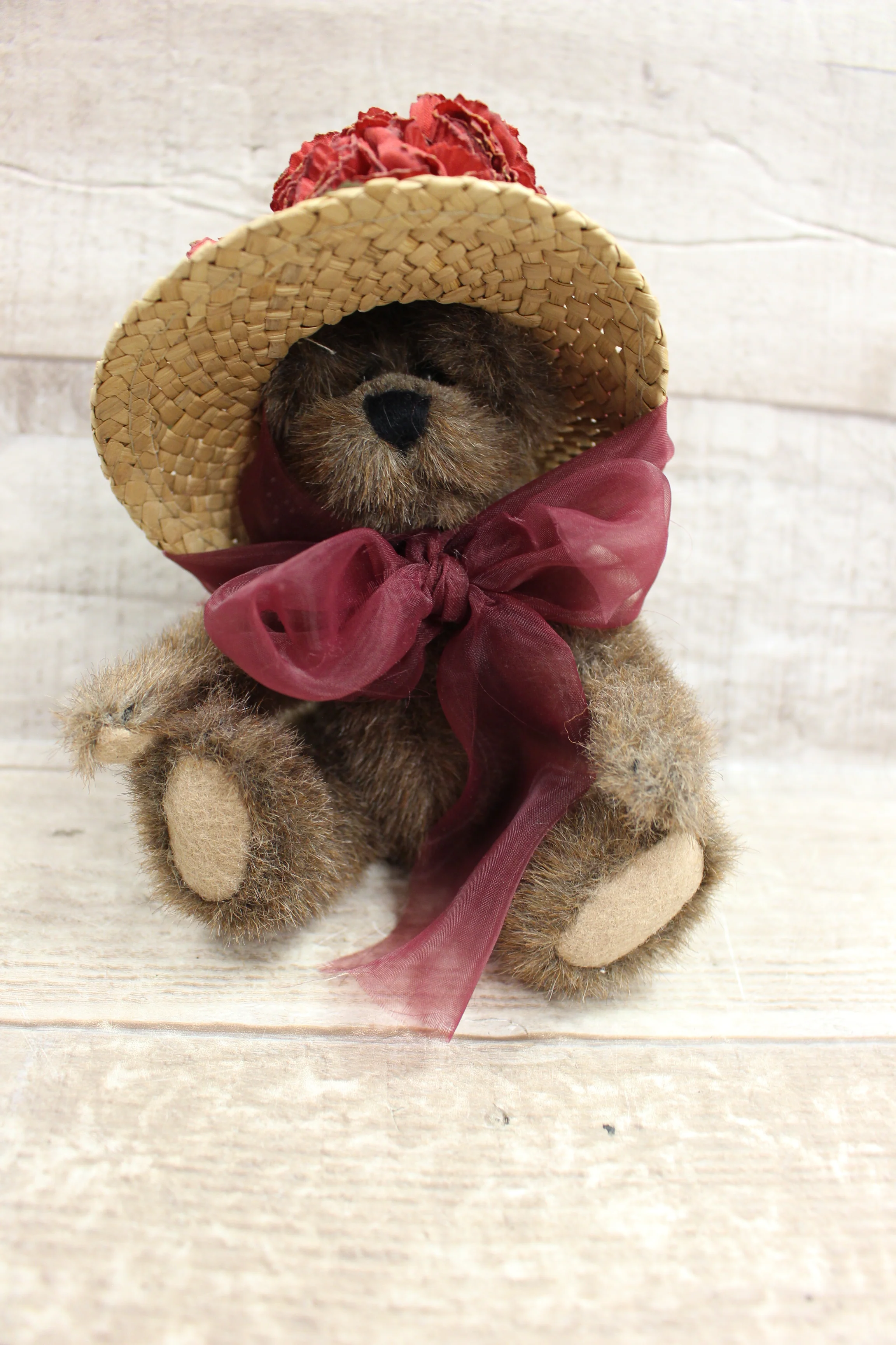 Boyd's Bears and Friends Ginnie Higgenthrope Stuffed Bear -New