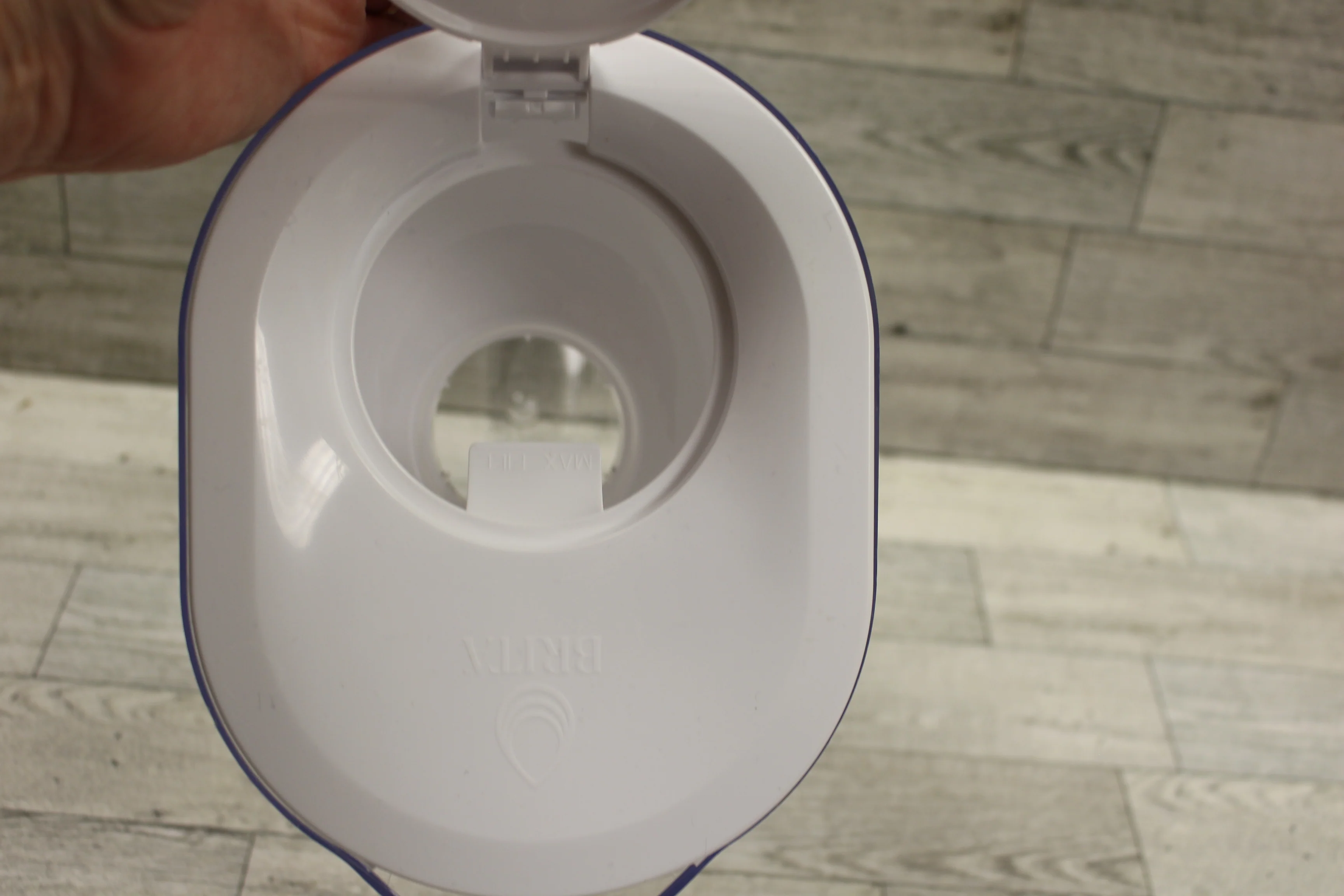 Brita Water Filtration Pitcher - Model 0860/0803 - Used - Image 2