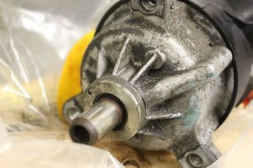 Cardone Power Steering Pump, P/N 6242, Reconditioned - Image 2