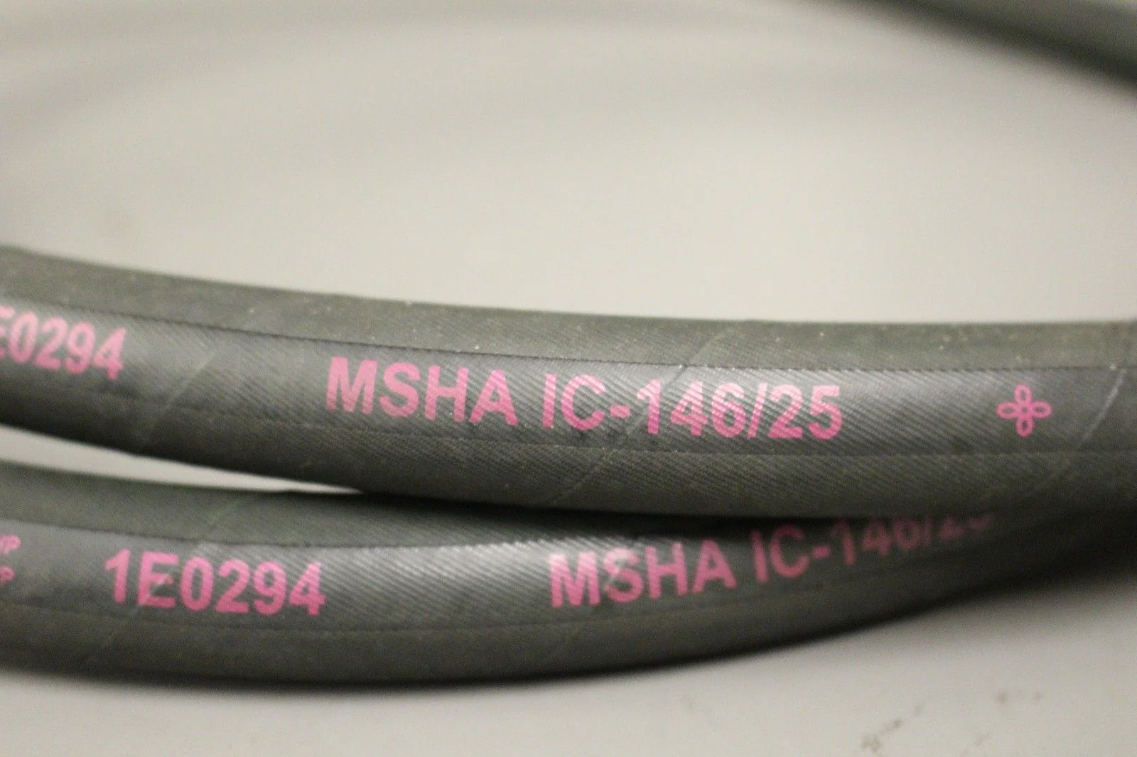 Cat Med. to High Pressure Hydraulic Hose Assembly, 331-7763, 4720-01-584-2605 - Image 3