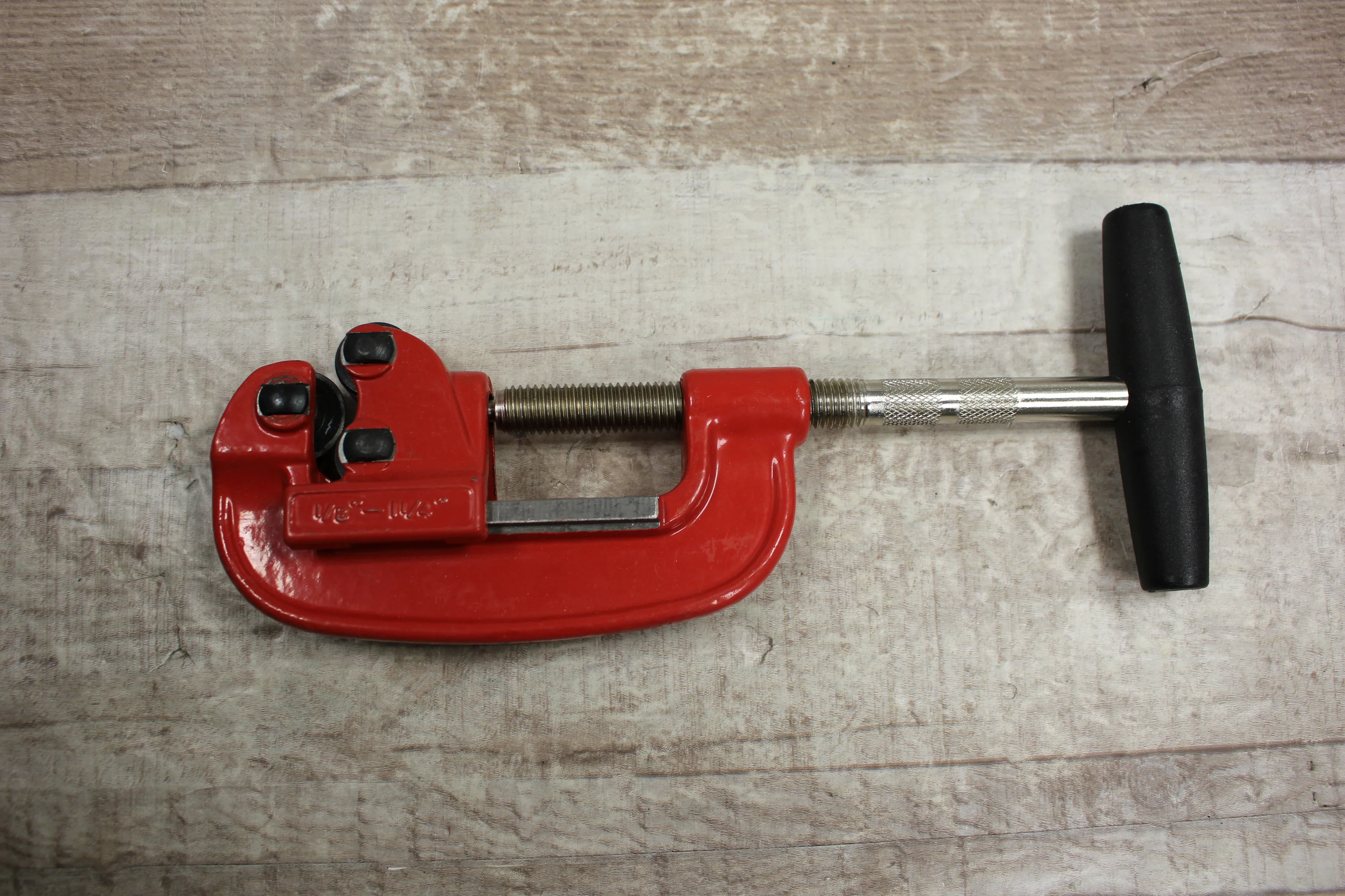Central Forge 1/8" to 2" Heavy Duty Pipe Cutter -Used - Image 3