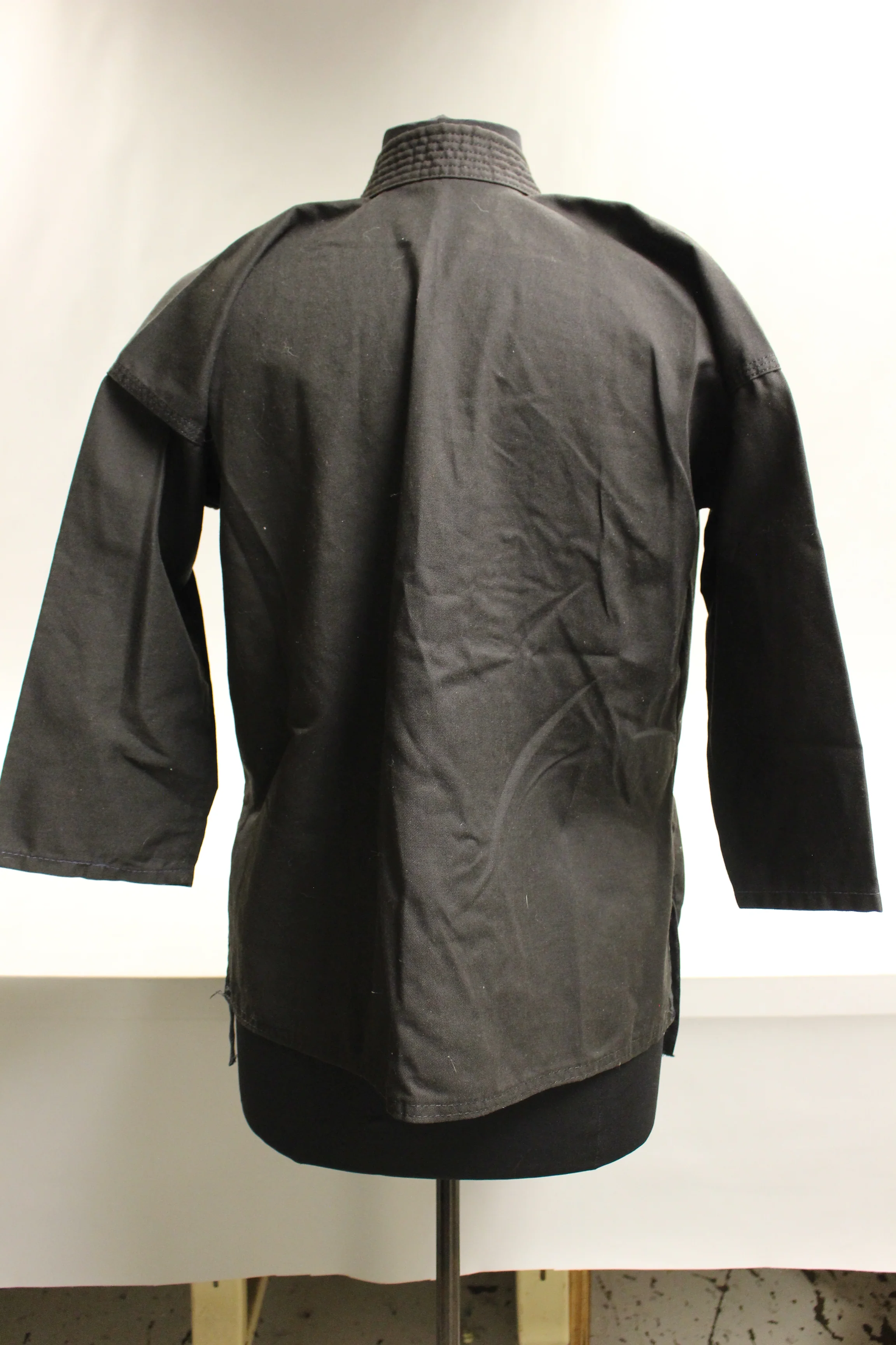 Century Martial Arts Uniform Karate Taekwondo Top - Size: 2 - Used - Image 3