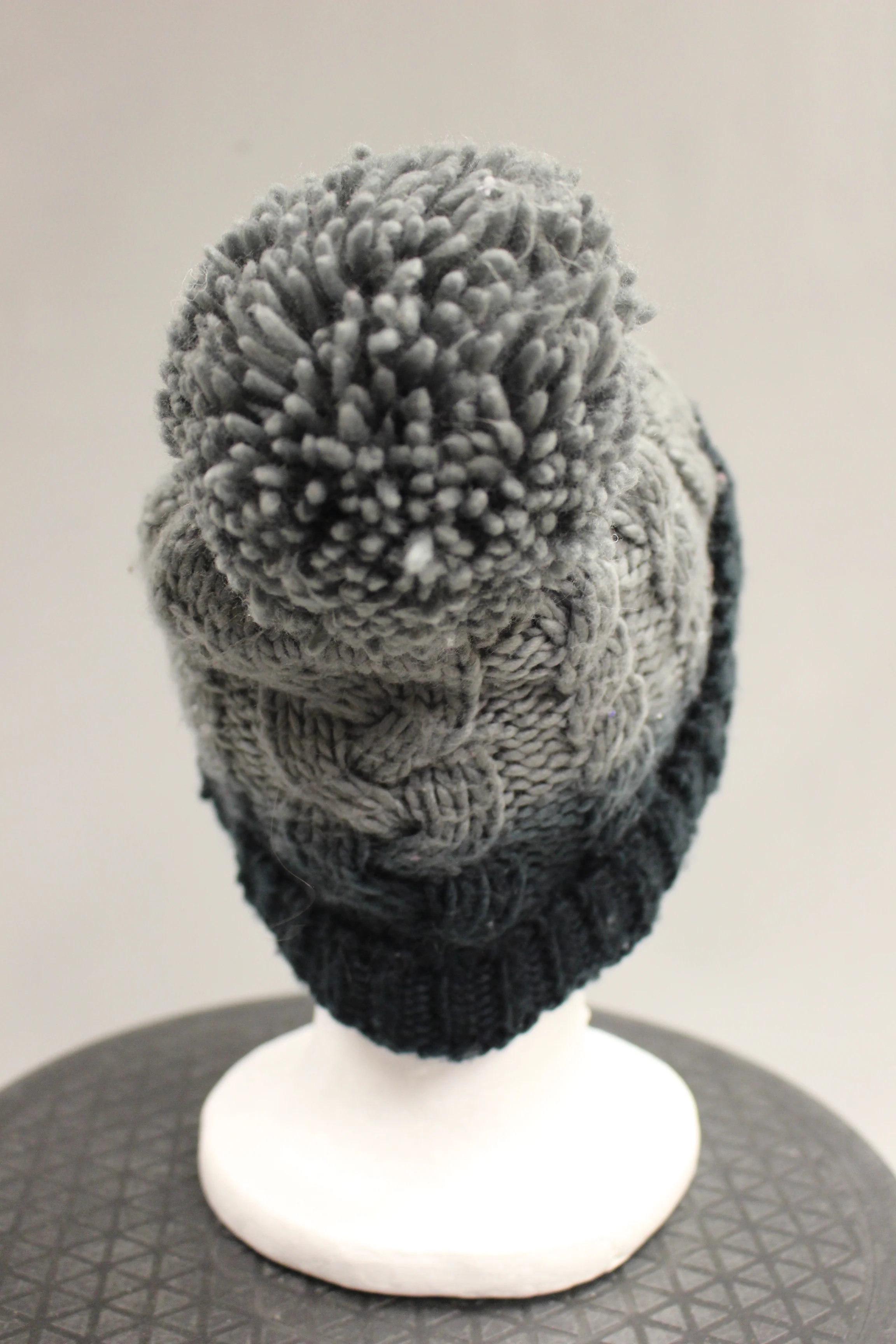 Charlotte Russe Winter Ski Hat - OSFA - Used - Image 6