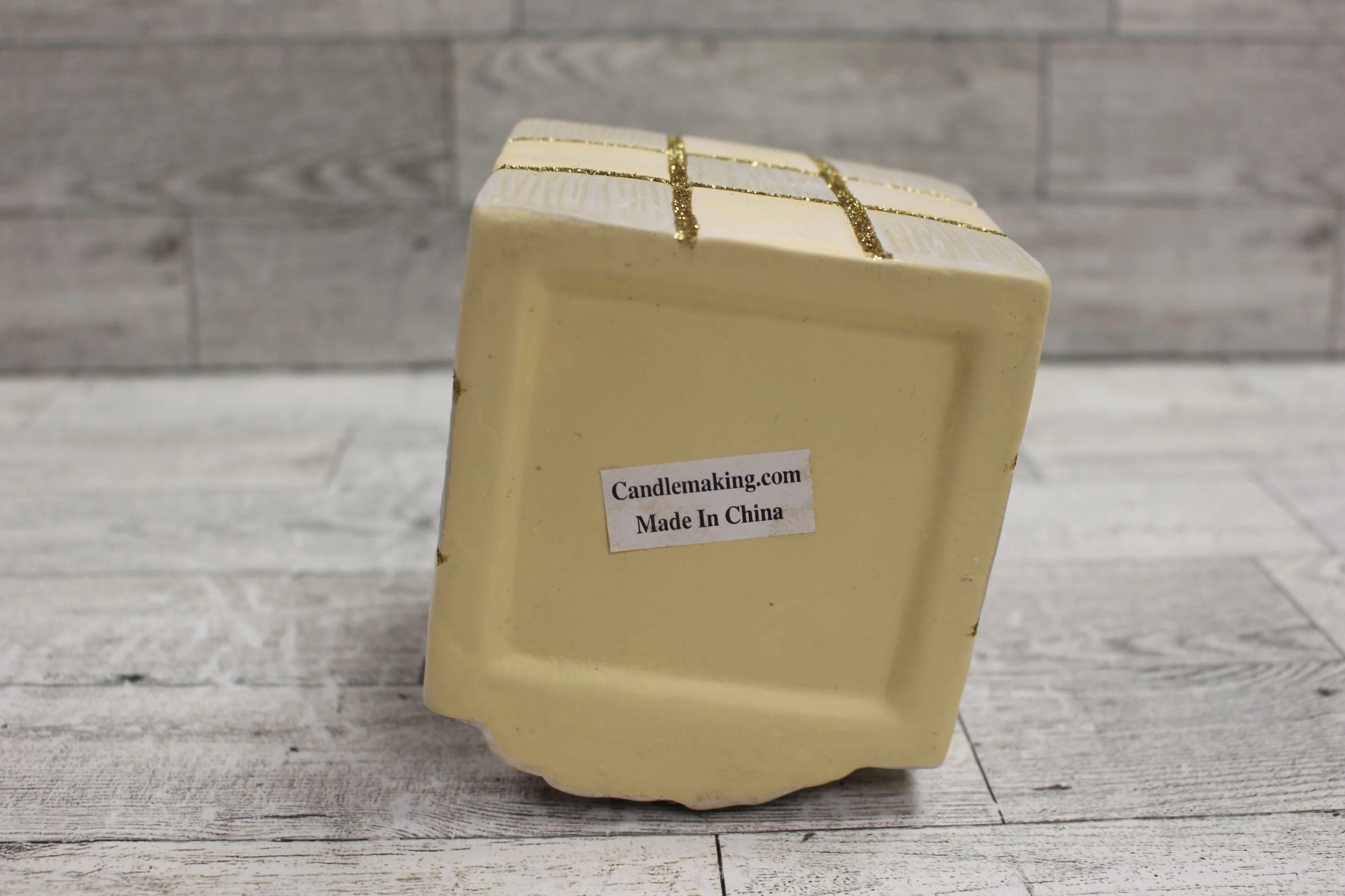 Christmas Santa Ceramic Square Holiday Cube for Candles or Crafts - New - Image 4