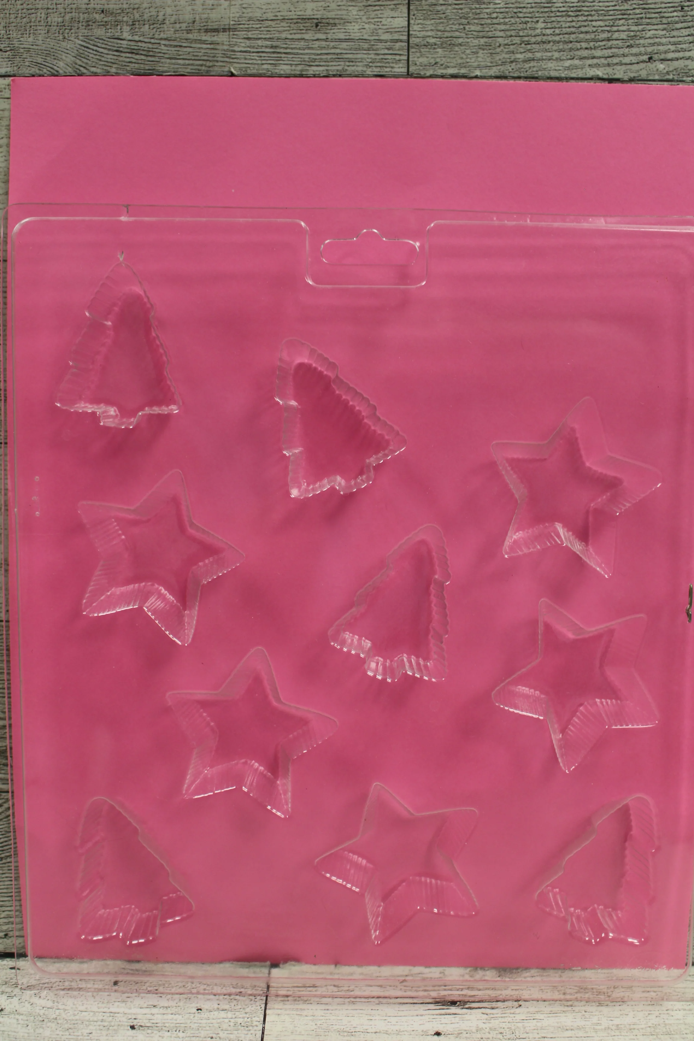 Christmas Trees and Stars Candy Mold - Plastic - Used - Image 3