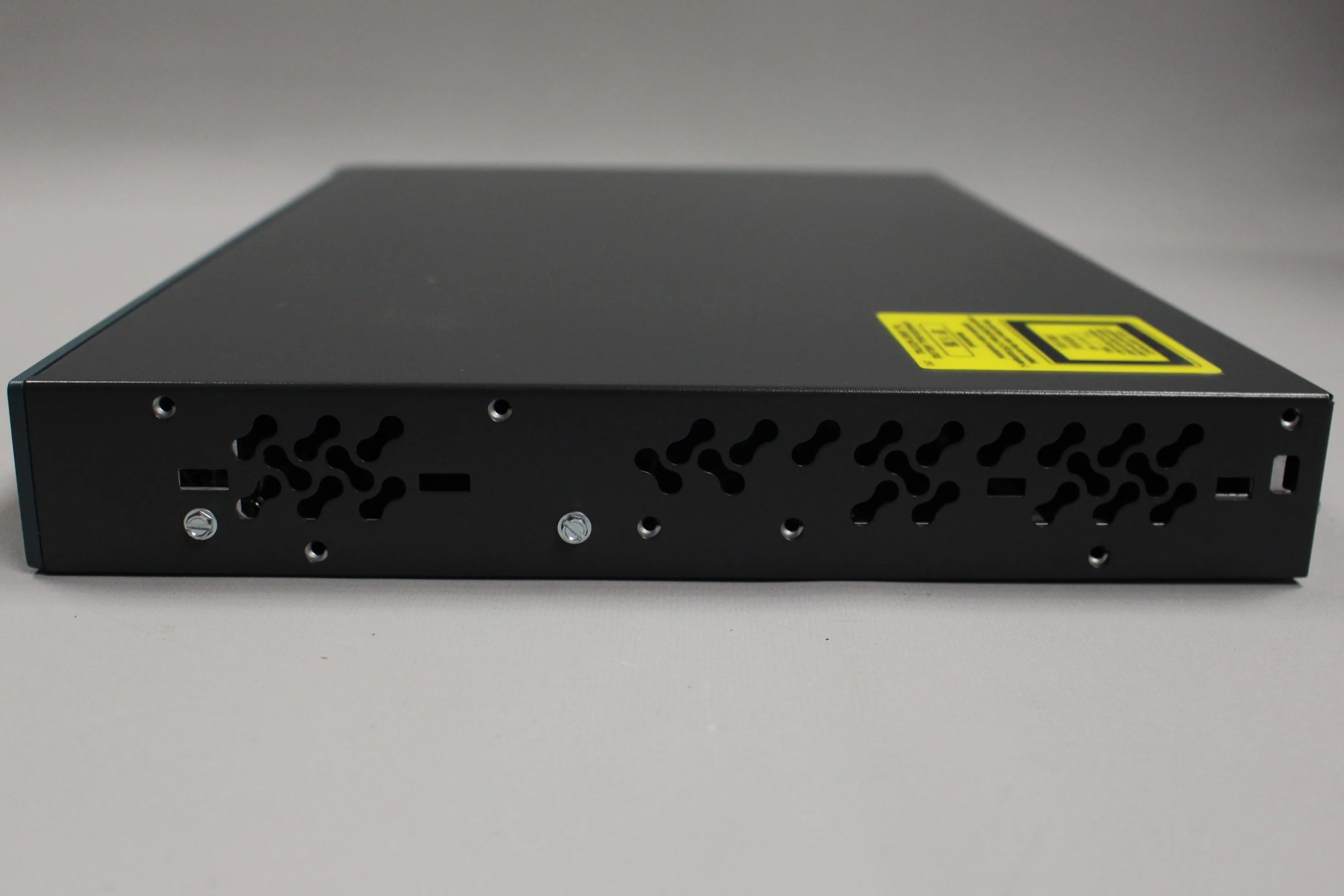 Cisco Systems WS-C3560-24TS-S Catalyst 3560-24TS SMI 24 Port Switch, New - Image 6