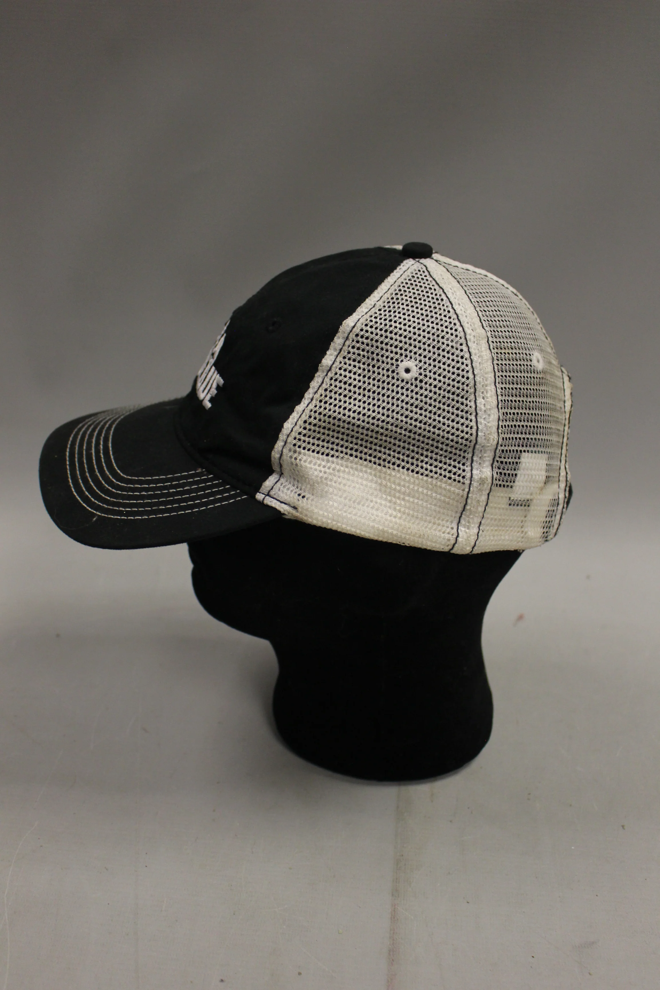 City Barbecue Baseball Cap - Adjustable - Mesh - Used - Image 2