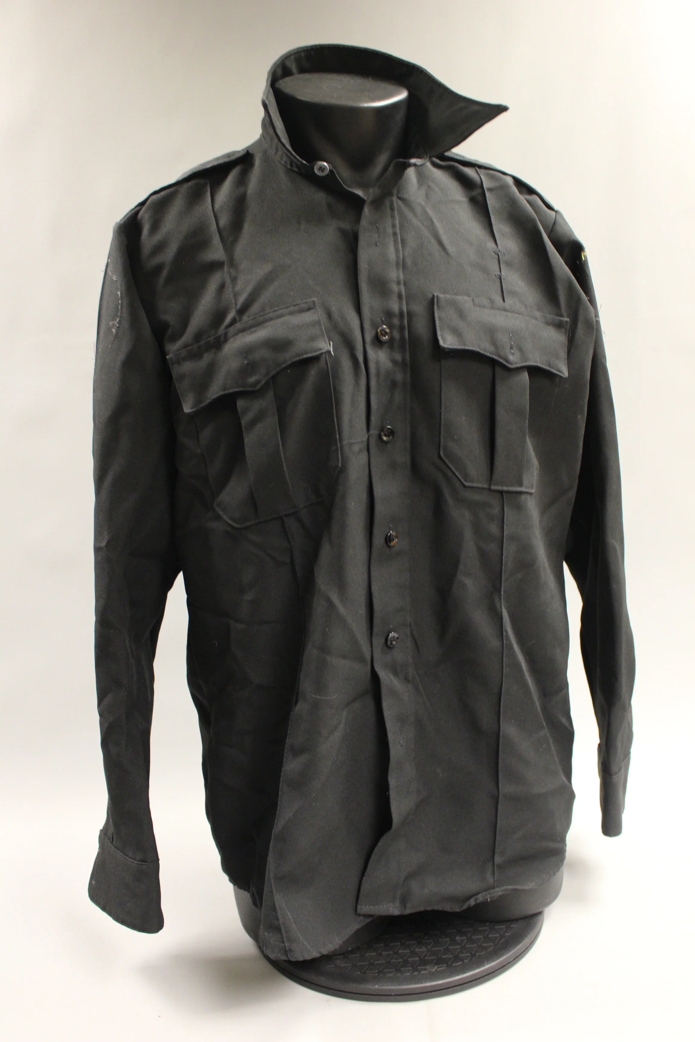 Clifton Men's Uniform Work Shirt - Size: 16 x 34 - Used