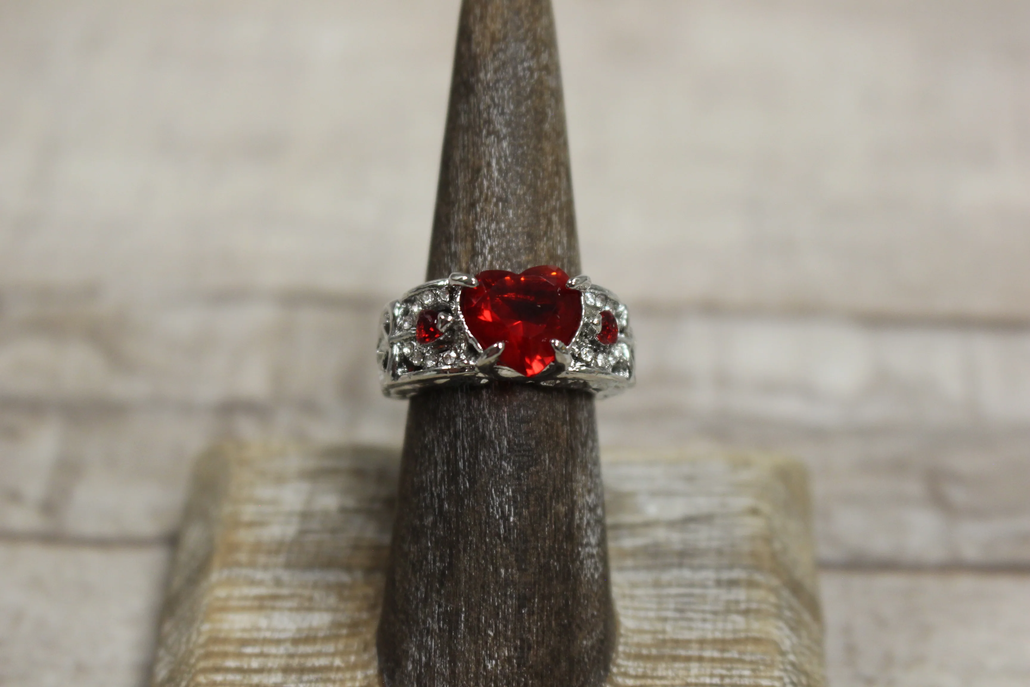 Costume Fashion Jewelry Sparkly Men's Women's Rings -Size: 06 -New - Image 14