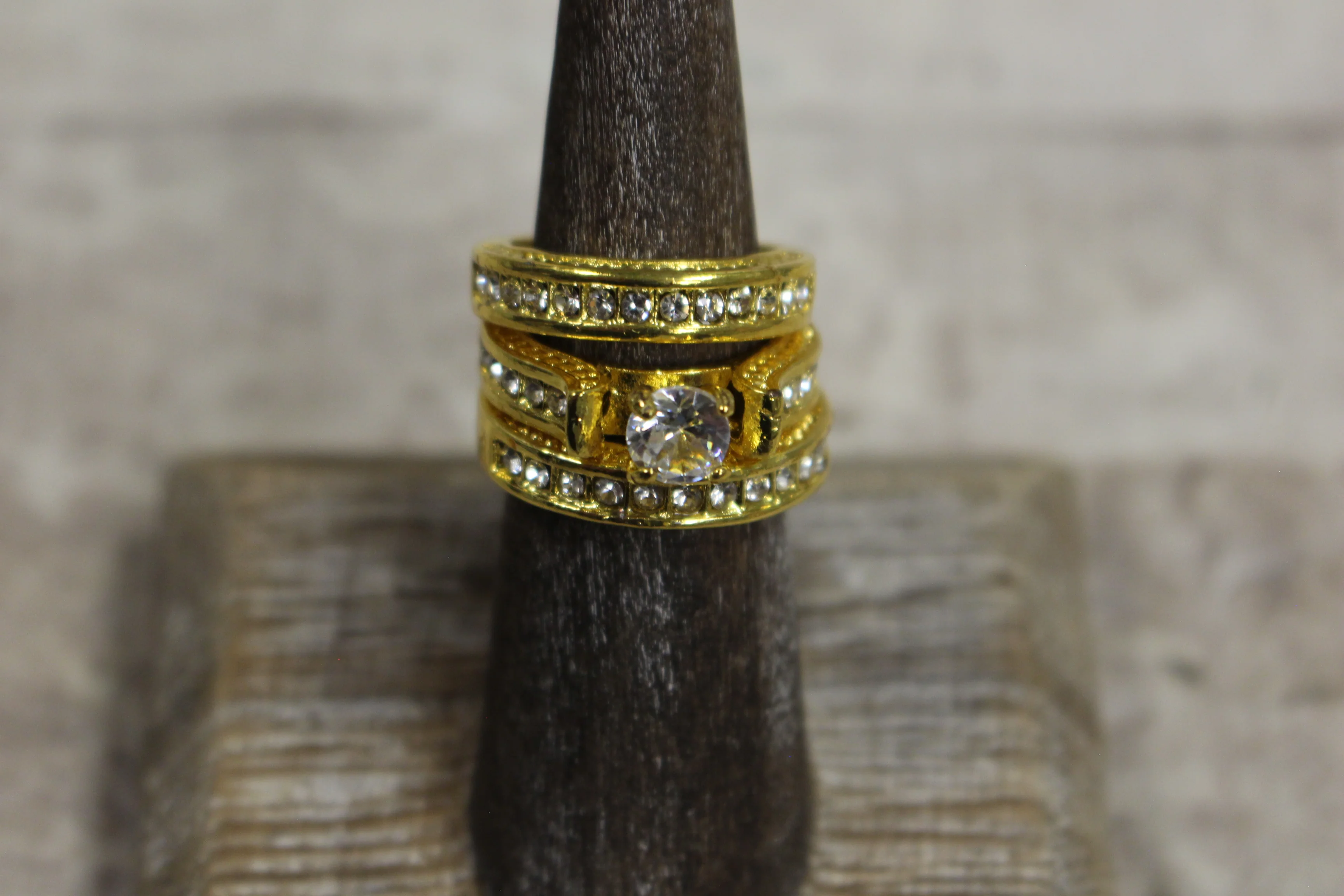 Costume Fashion Jewelry Sparkly Men's Women's Rings -Size: 06 -New - Image 5