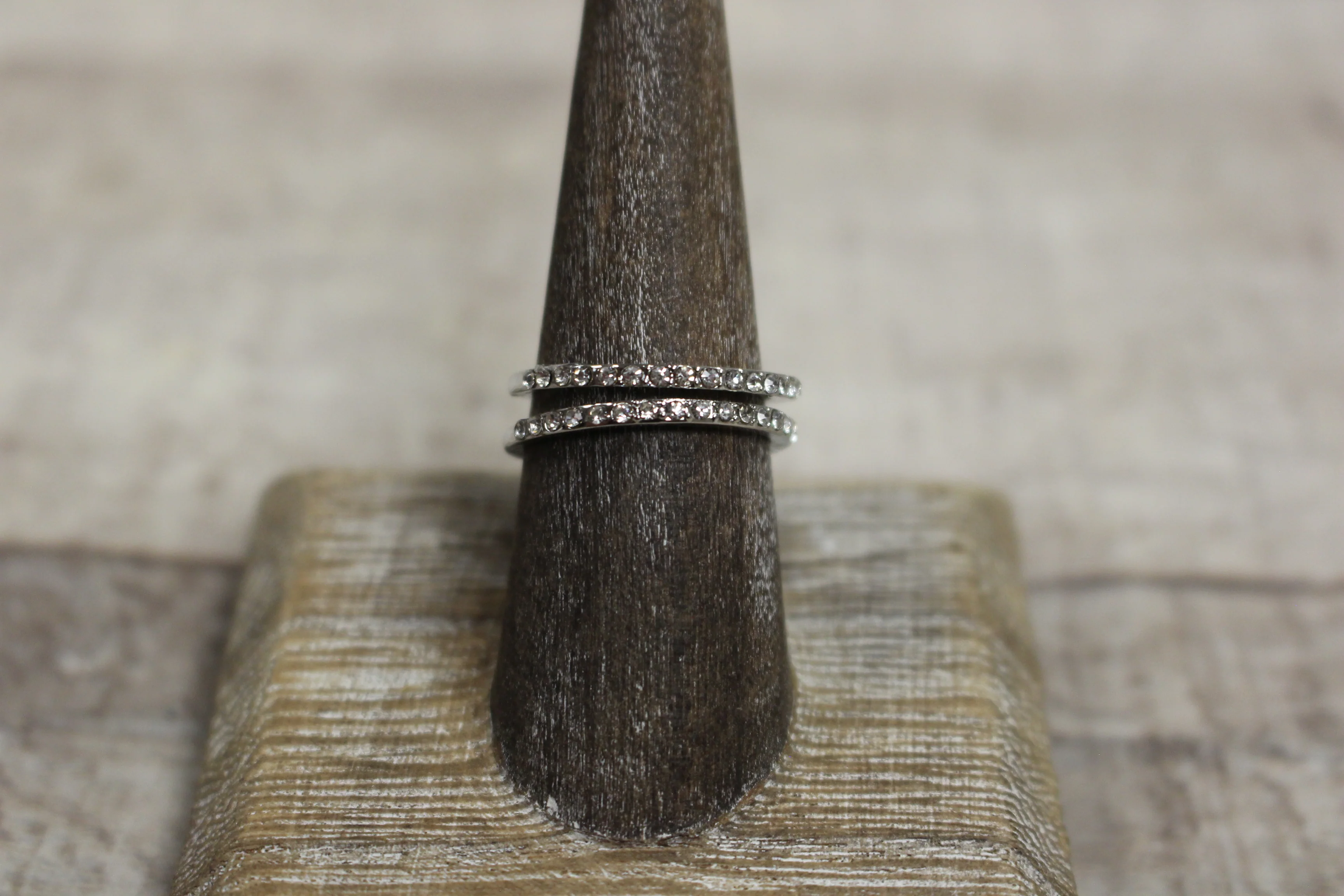 Costume Fashion Jewelry Sparkly Men's Women's Rings -Size: 07 -New - Image 12