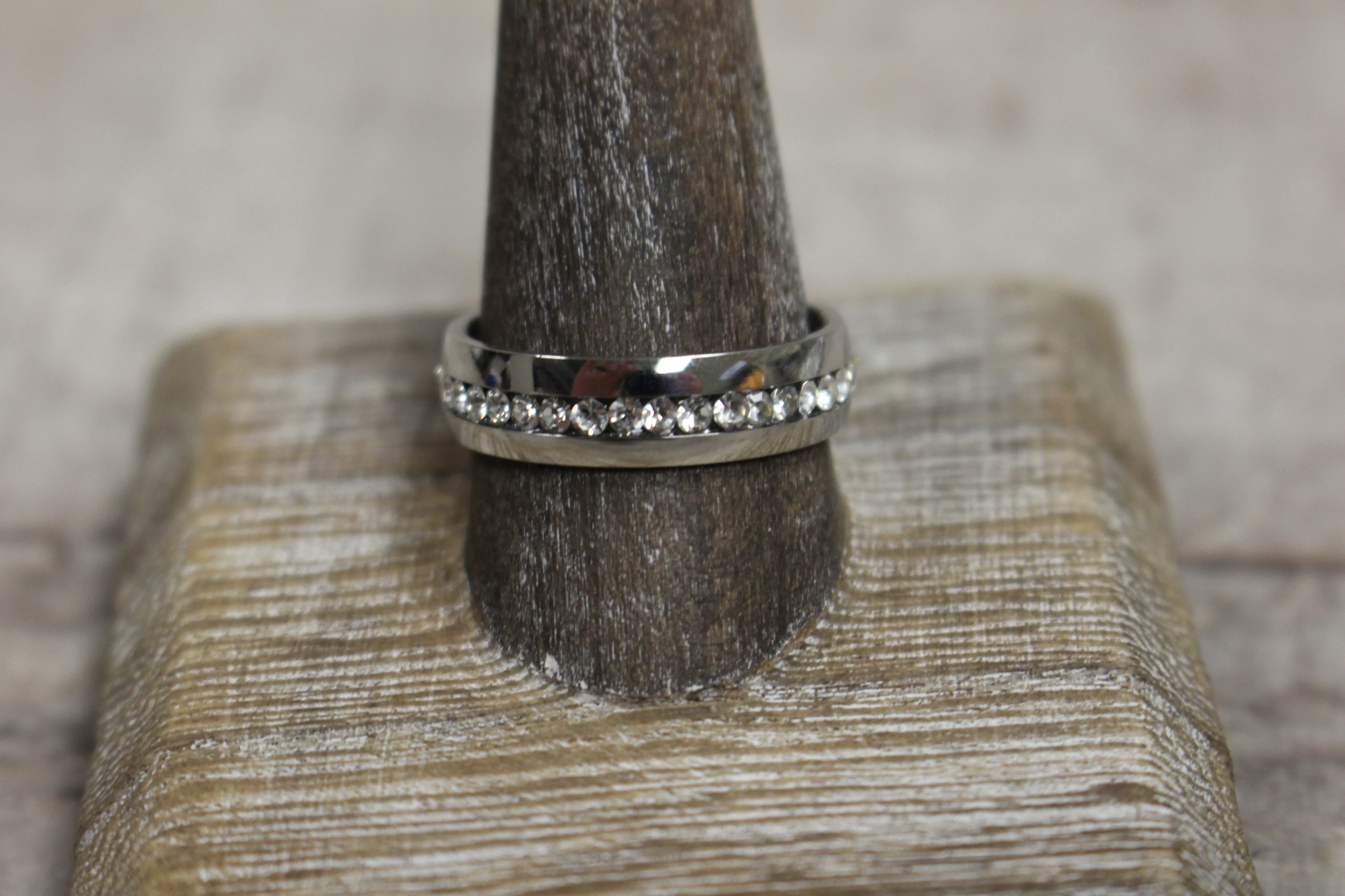 Costume Fashion Jewelry Sparkly Men's Women's Rings -Size: 10 -New - Image 6
