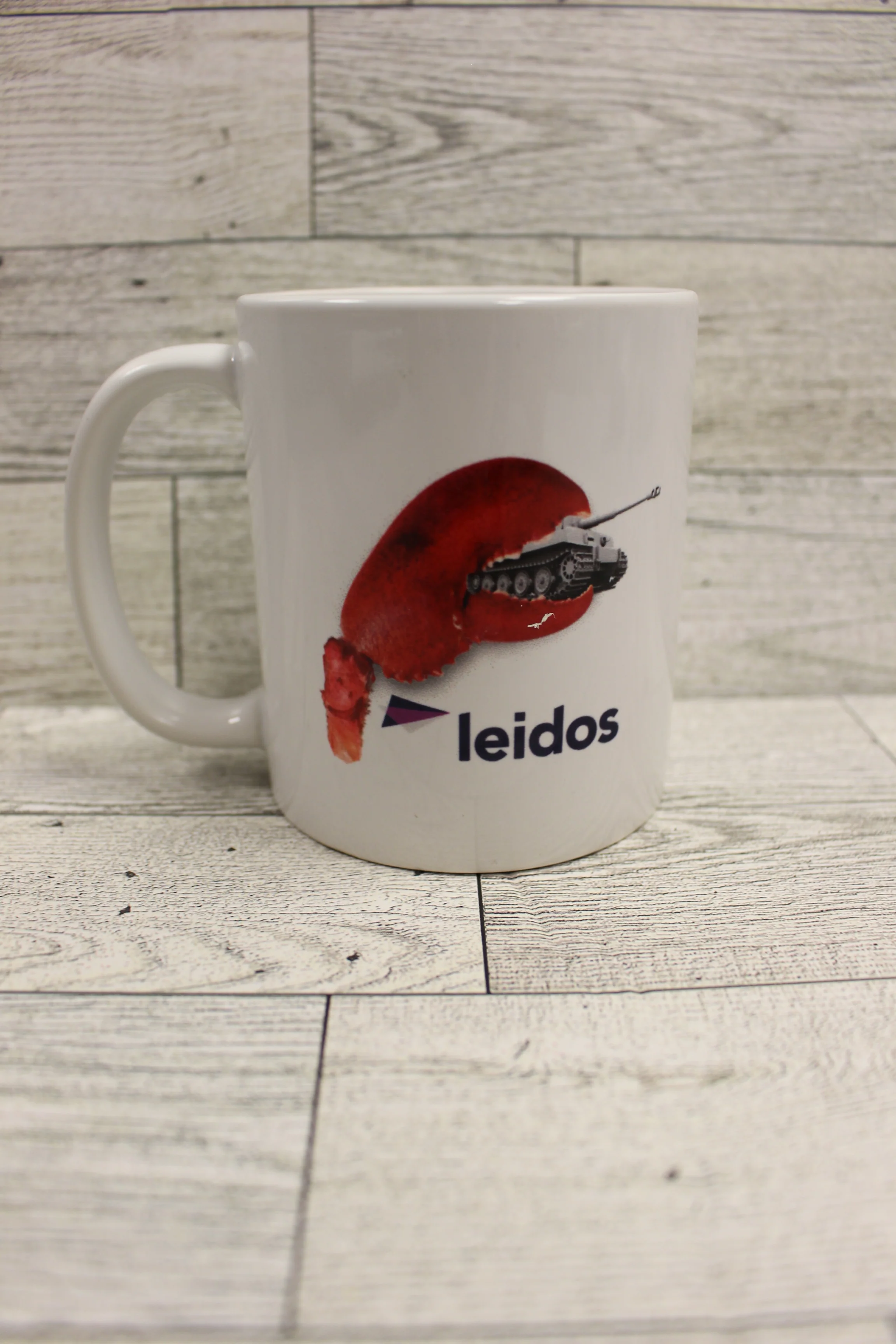 Crisp Lopster T02 Tank Coffee Mug Cup -New