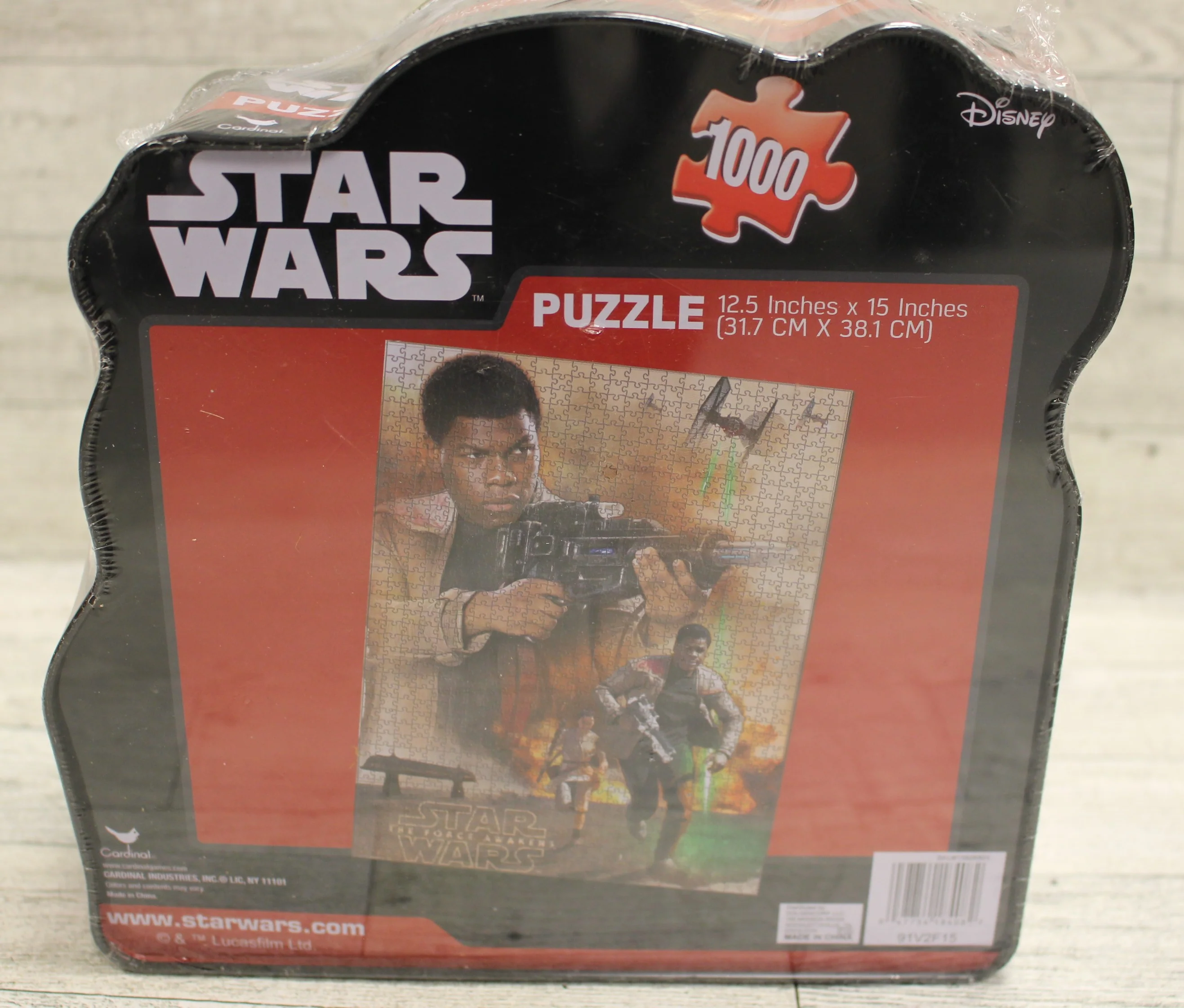 Disney Star Wars The Force Awakens Jigsaw Puzzle - 1000 Piece - 12.5" x 15" -New - Image 2