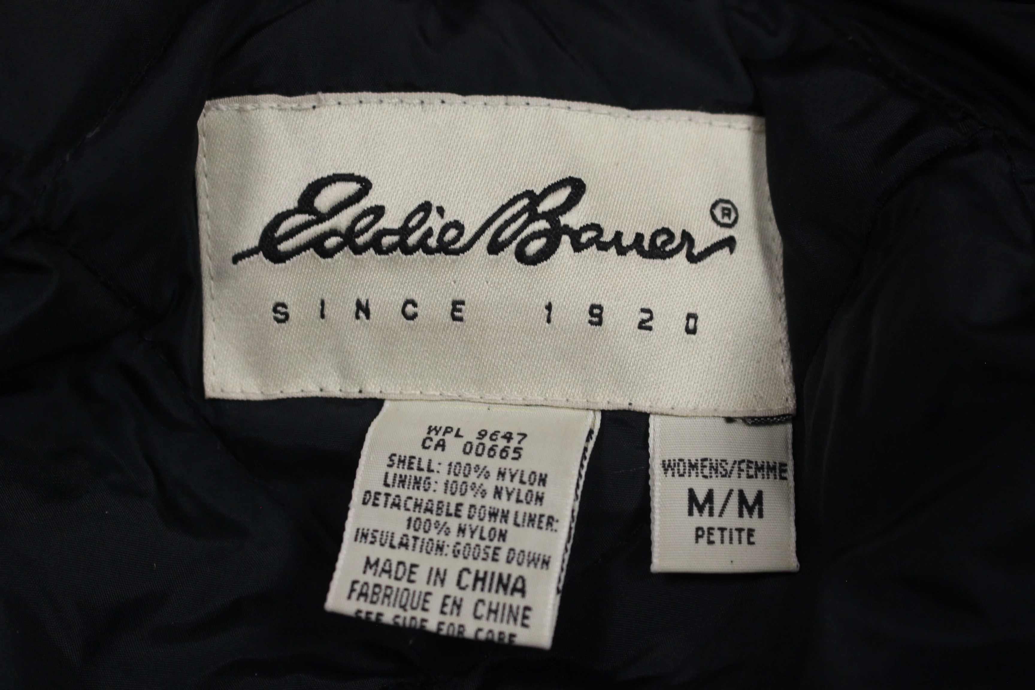 Eddie Bauer Women's Winter Coat - Petite Medium - Used - Image 3