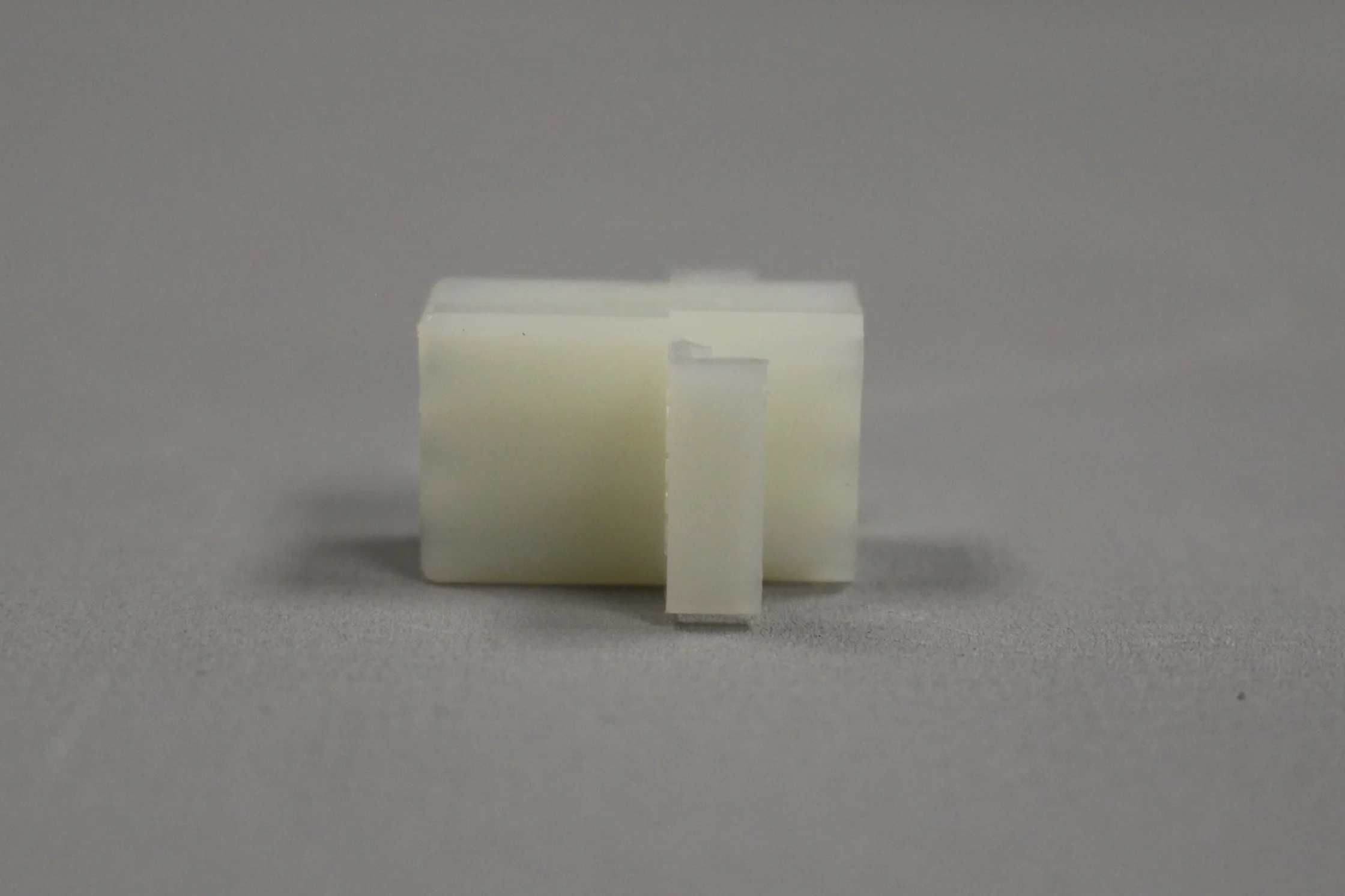 Electrical Plug Connector Body, 5935-01-026-0408, 03-09-1062, New - Image 2