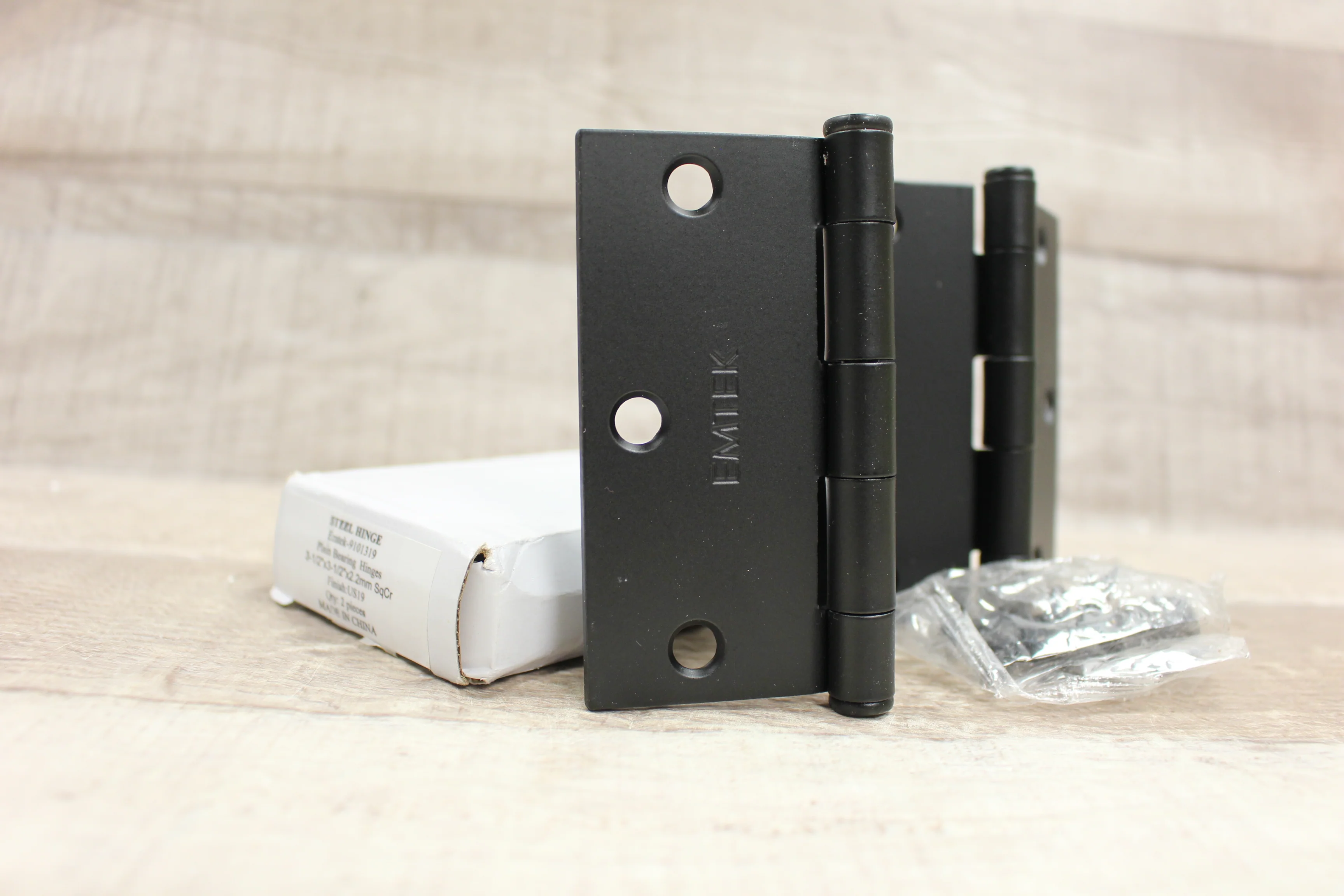 Emtek 91013-US19 Flat Black 3-1/2" Square Corner Plain Bearing Steel Hinge -New - Image 3