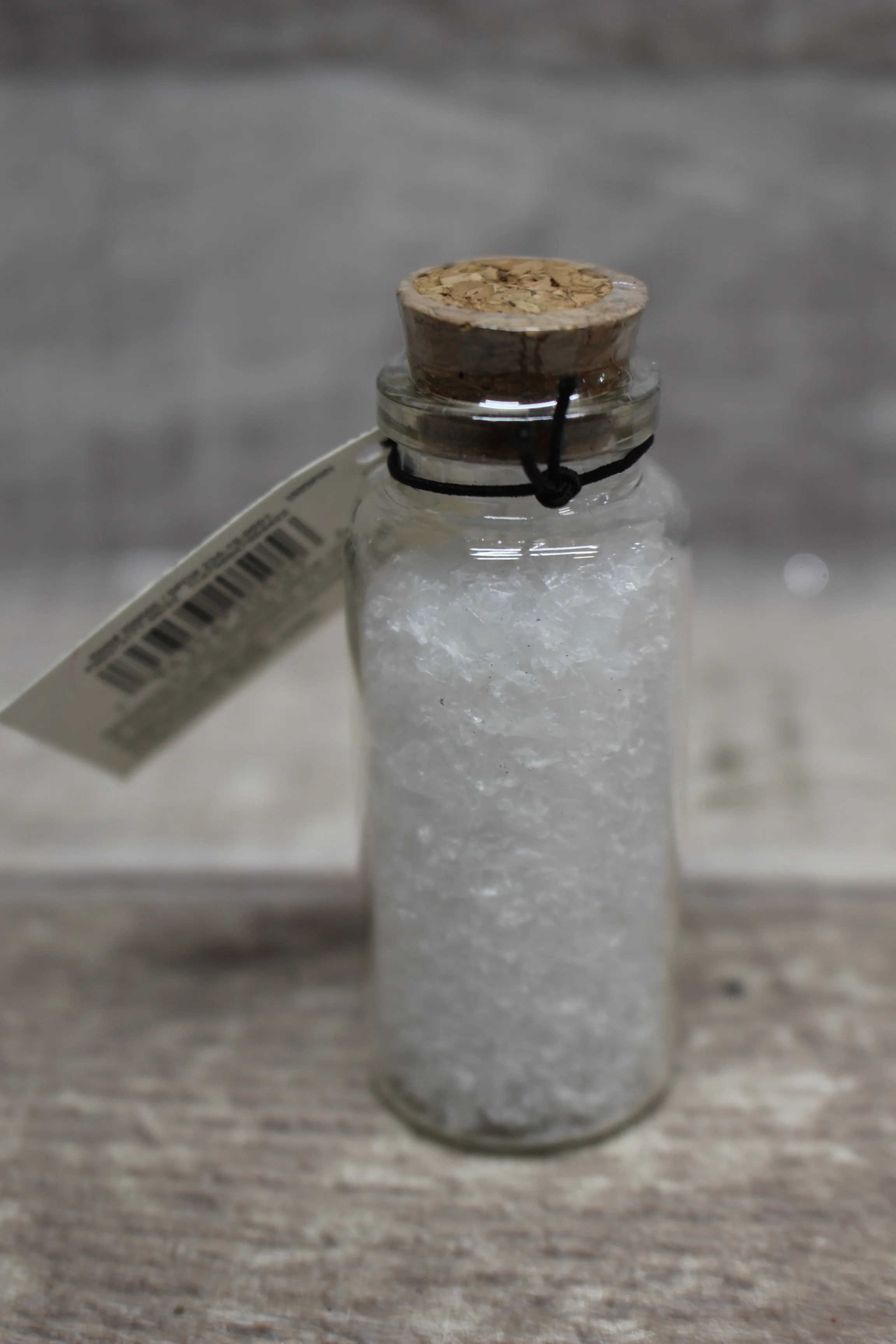 Faux Snow In Glass Bottle For Projects Holiday Season (2.5g) -New - Image 2