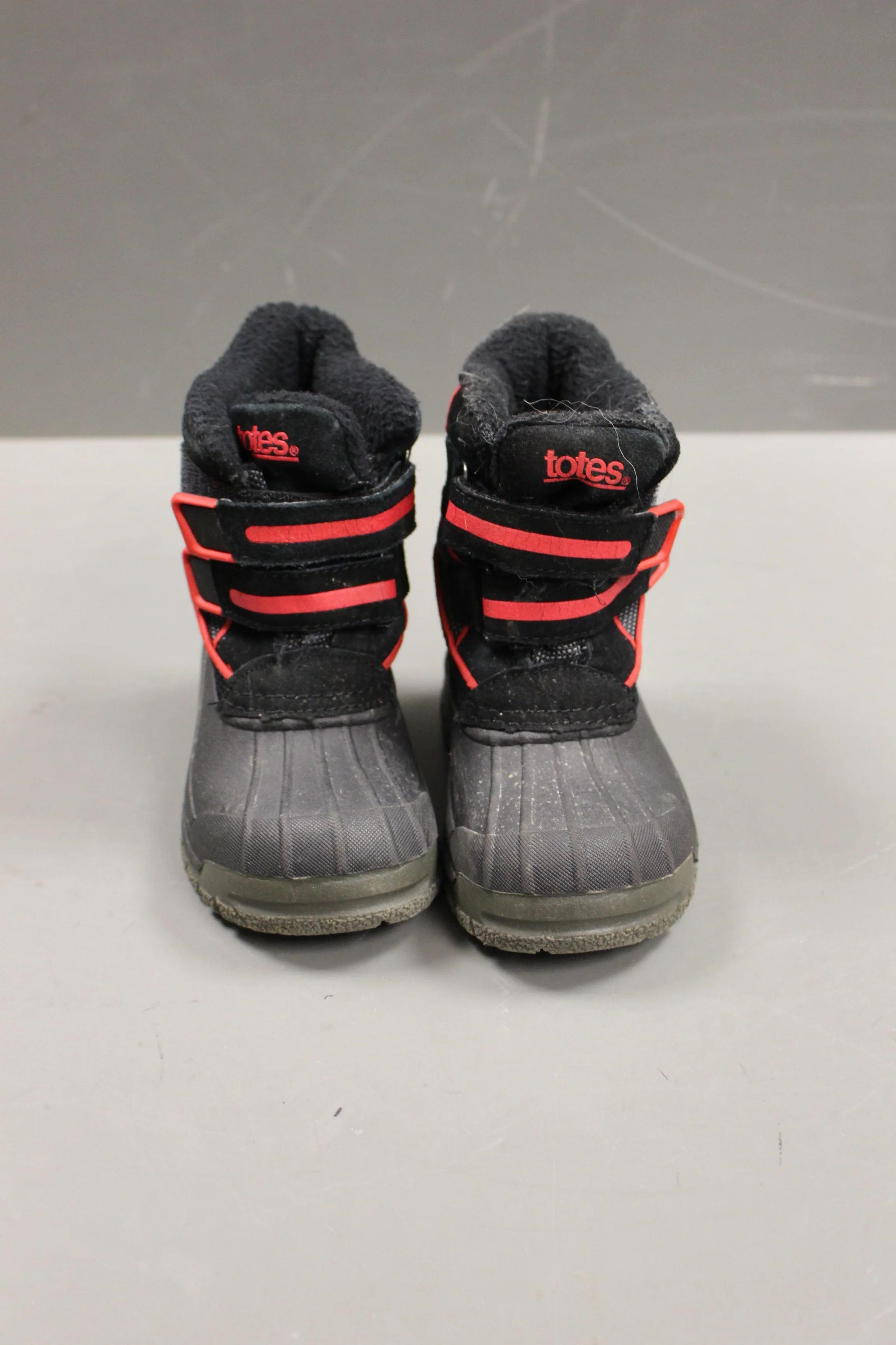 Girls Kitty Black Totes Snow Boots, Size: 8, Used - Image 2
