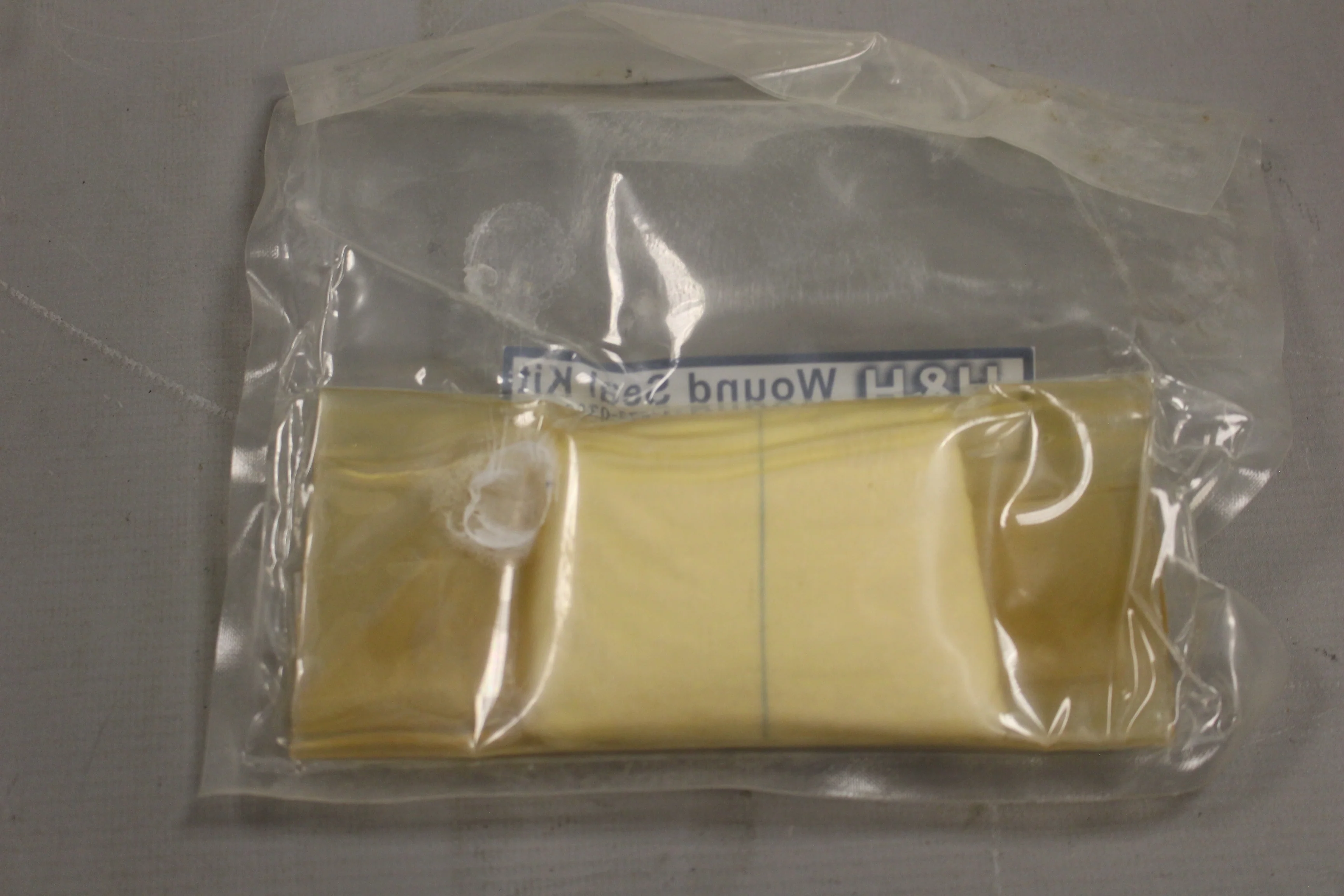 H&H Wound Seal Kit 6510-01-573-0300-2 -New - Image 2