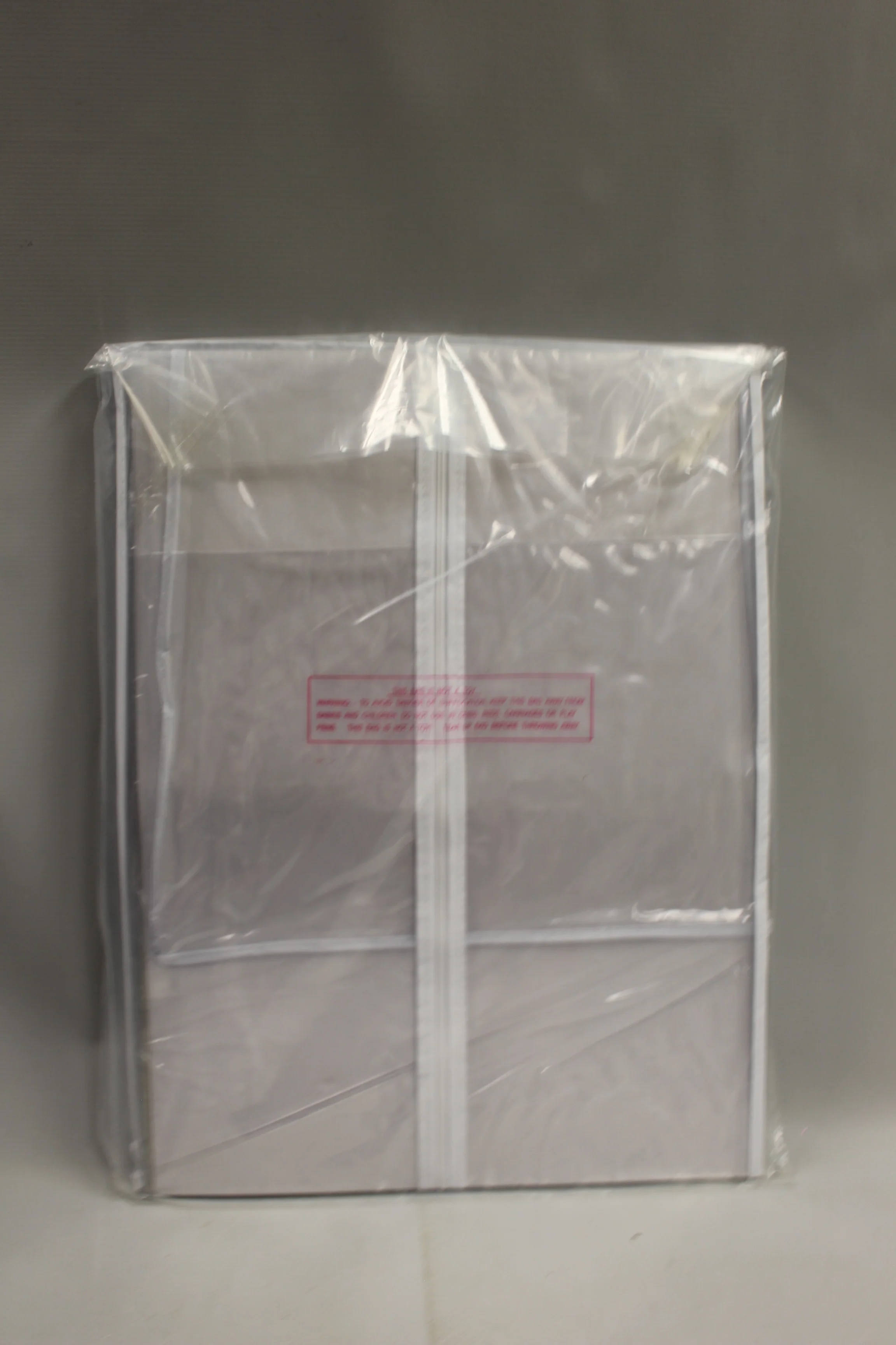 Hanging Protective Storage Bag For Dress Clothes -New - Image 2