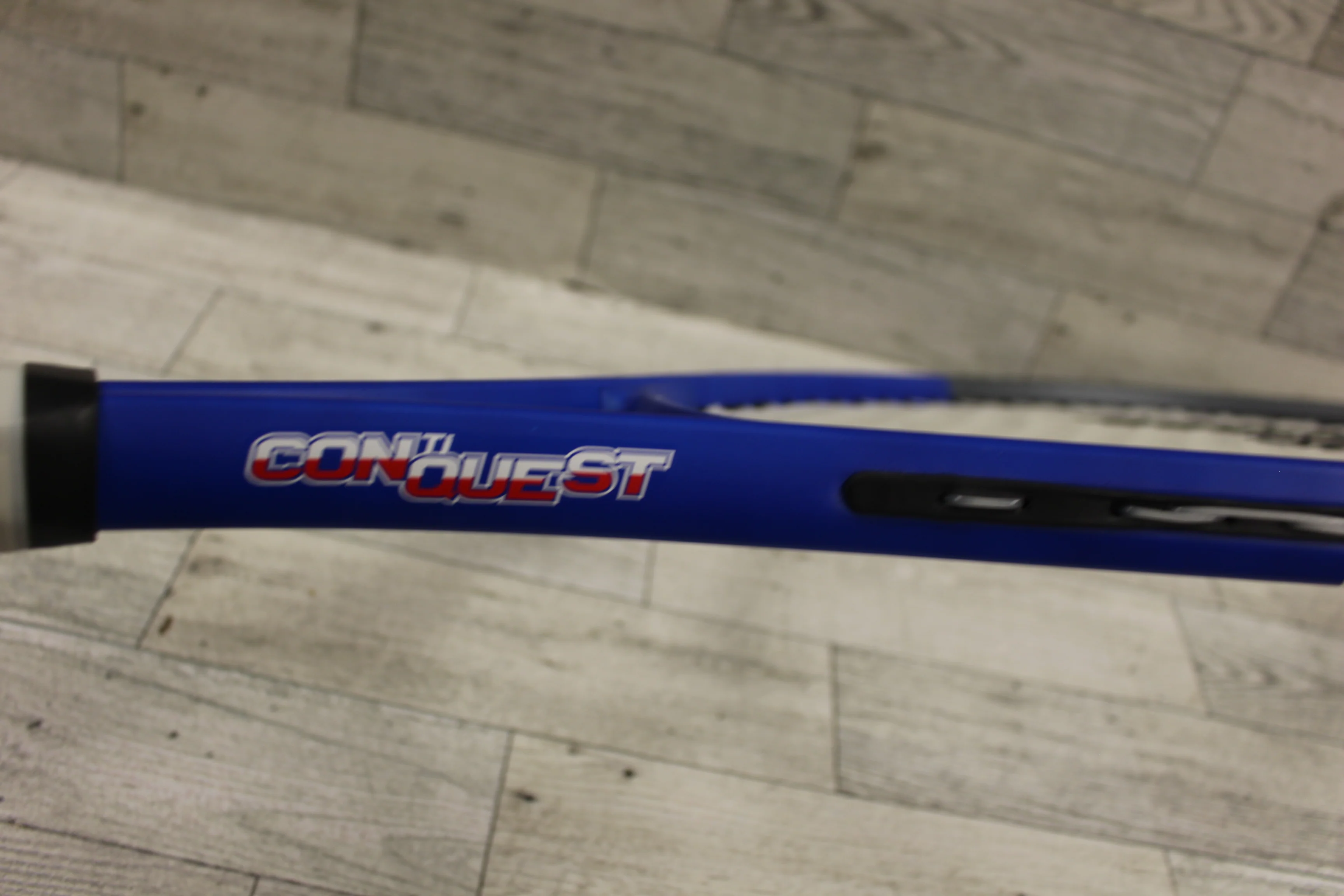 Head Pro Conti-Quest Nano Titanium - Electric Blue Tennis Racket - Used - Image 4