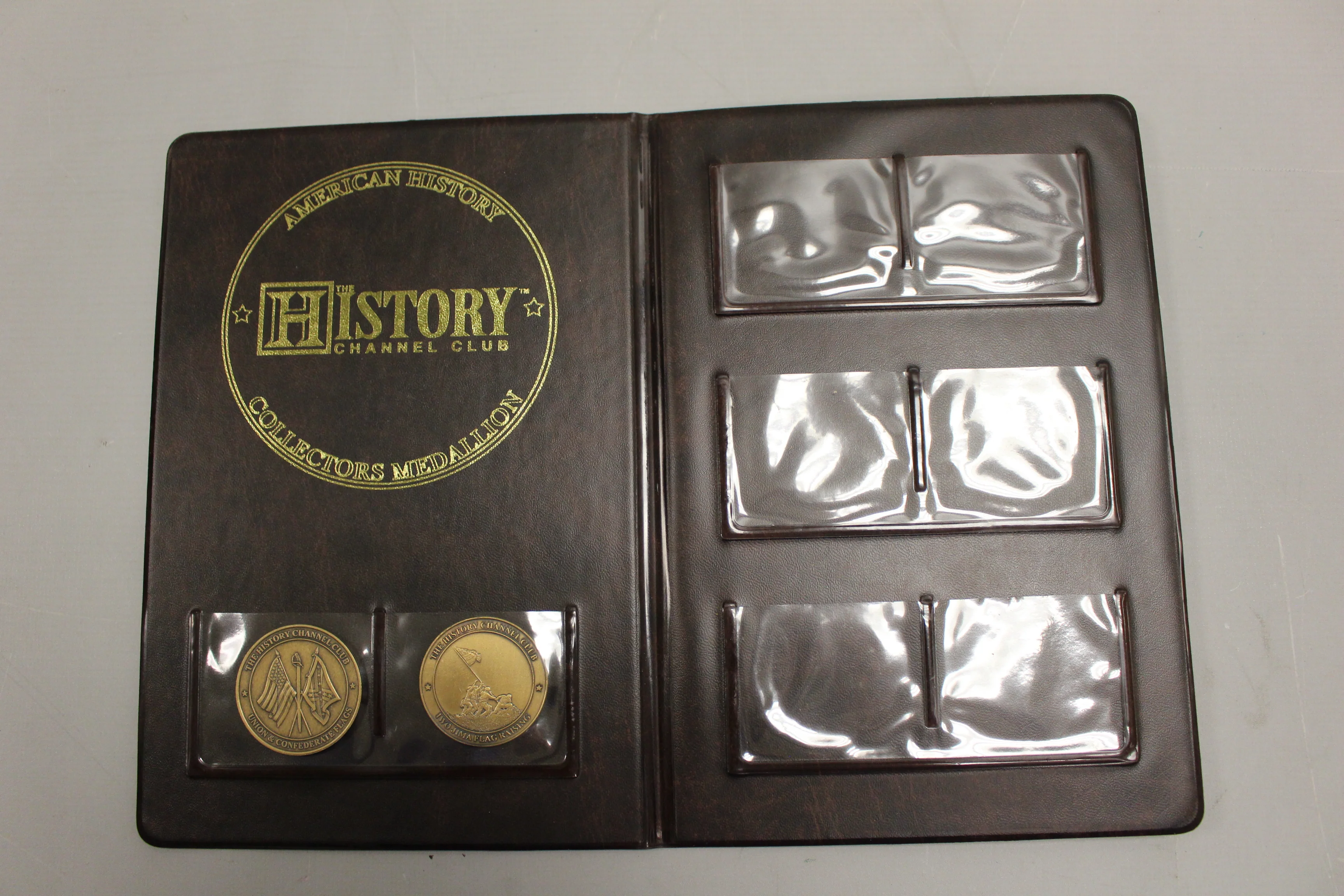 History Channel American History Collectors Series Case with 2 Coins - Image 2