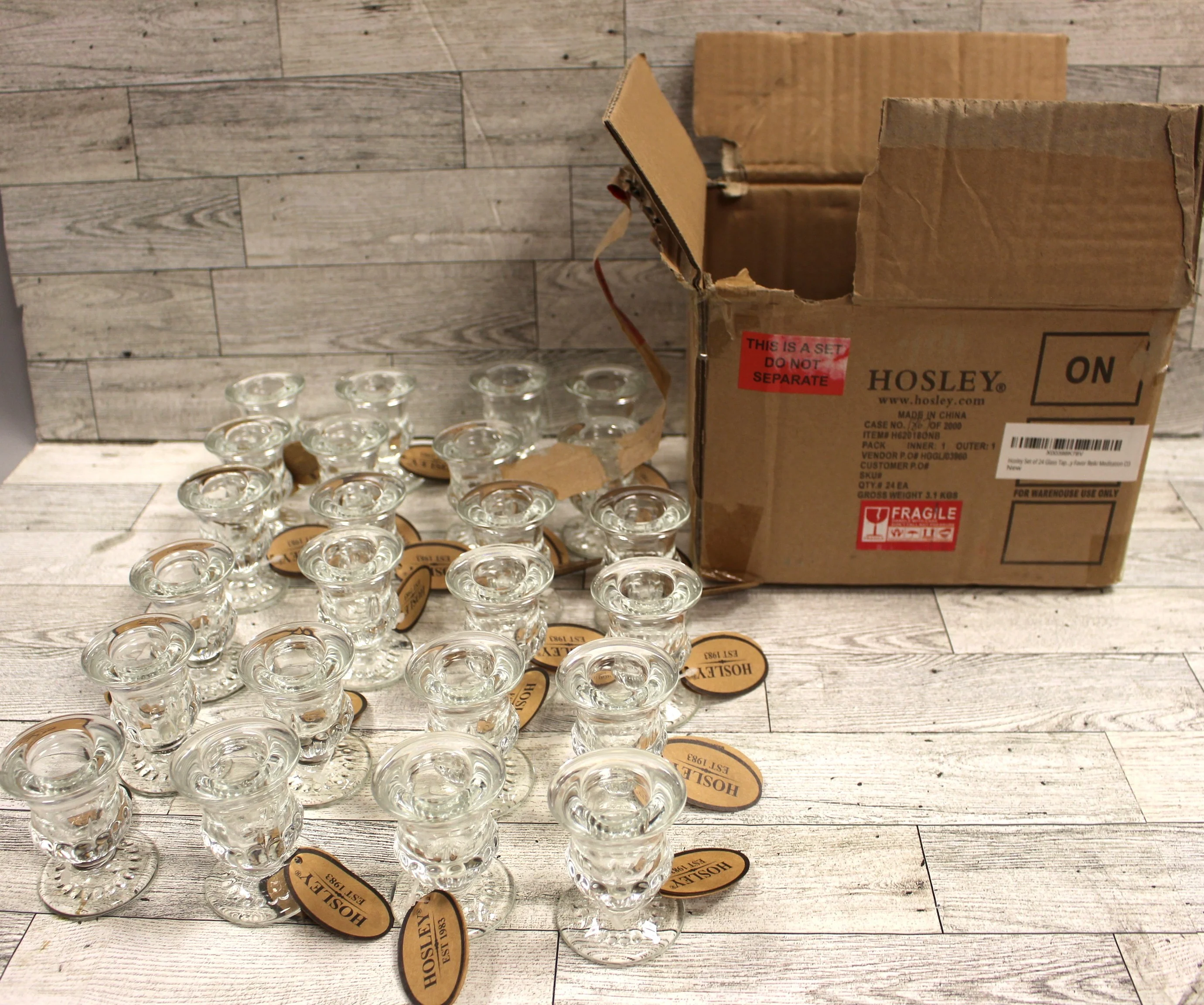 Hosley Set of 12 Glass Taper Candle Holders - New - Image 7