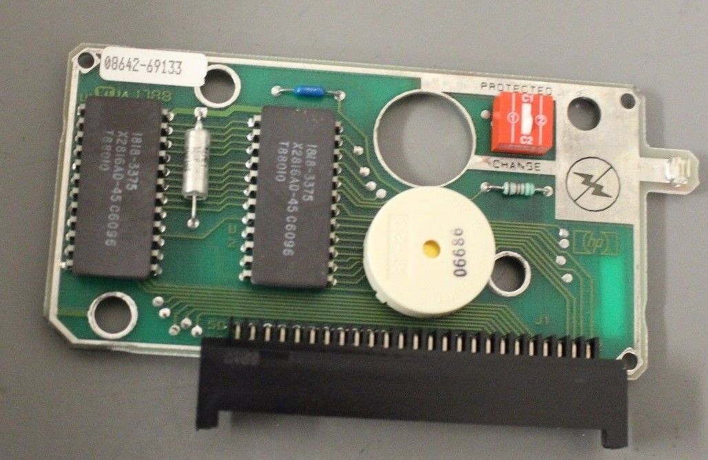 HP Agilent Tech 08642-60893 Synthesized Signal Generator (#5) - Image 4