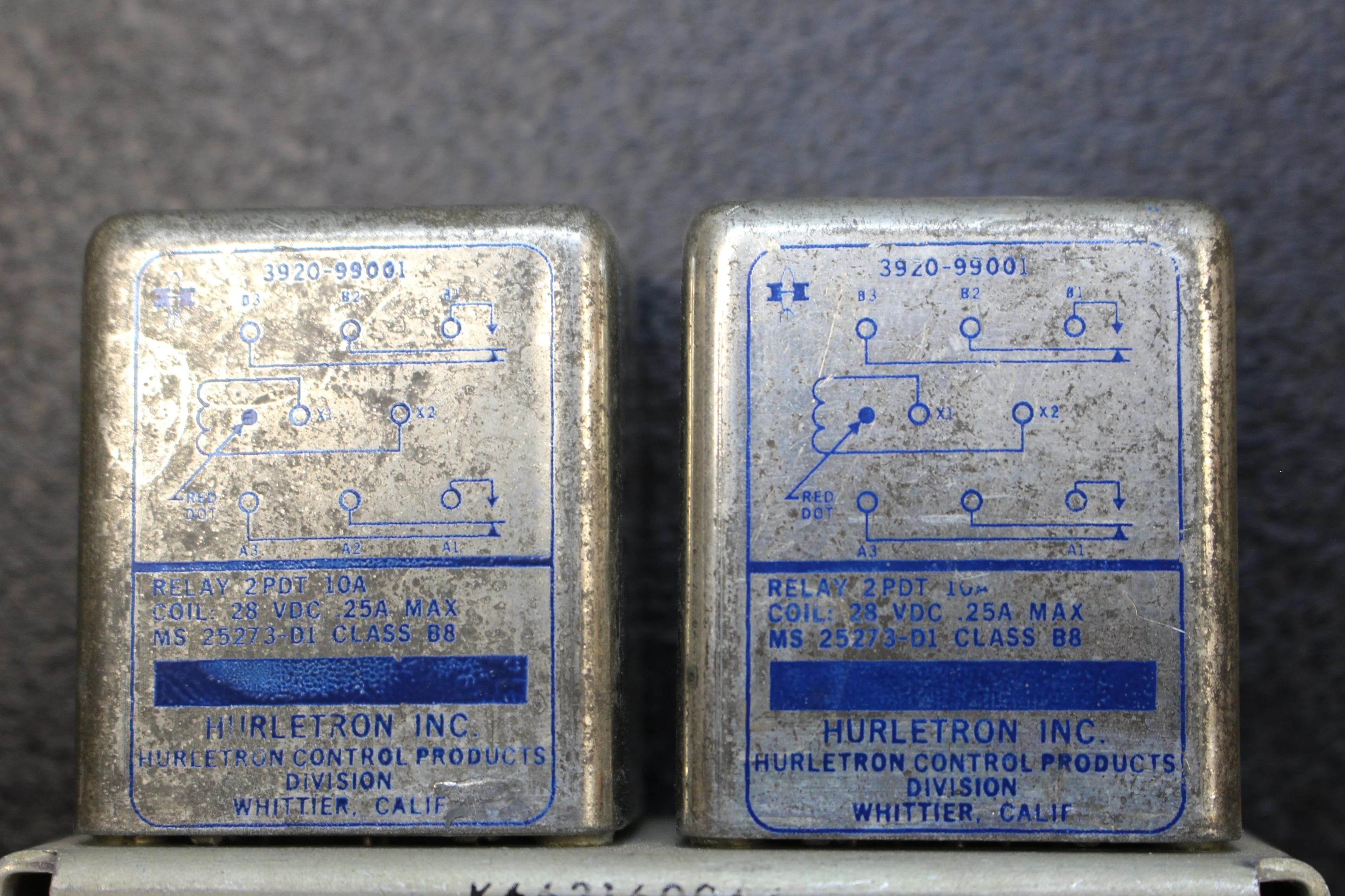 Hurletron Inc Relay - 2PDT - 10A - 3920-99001 - 28 VDC - 25A - Used - Image 2